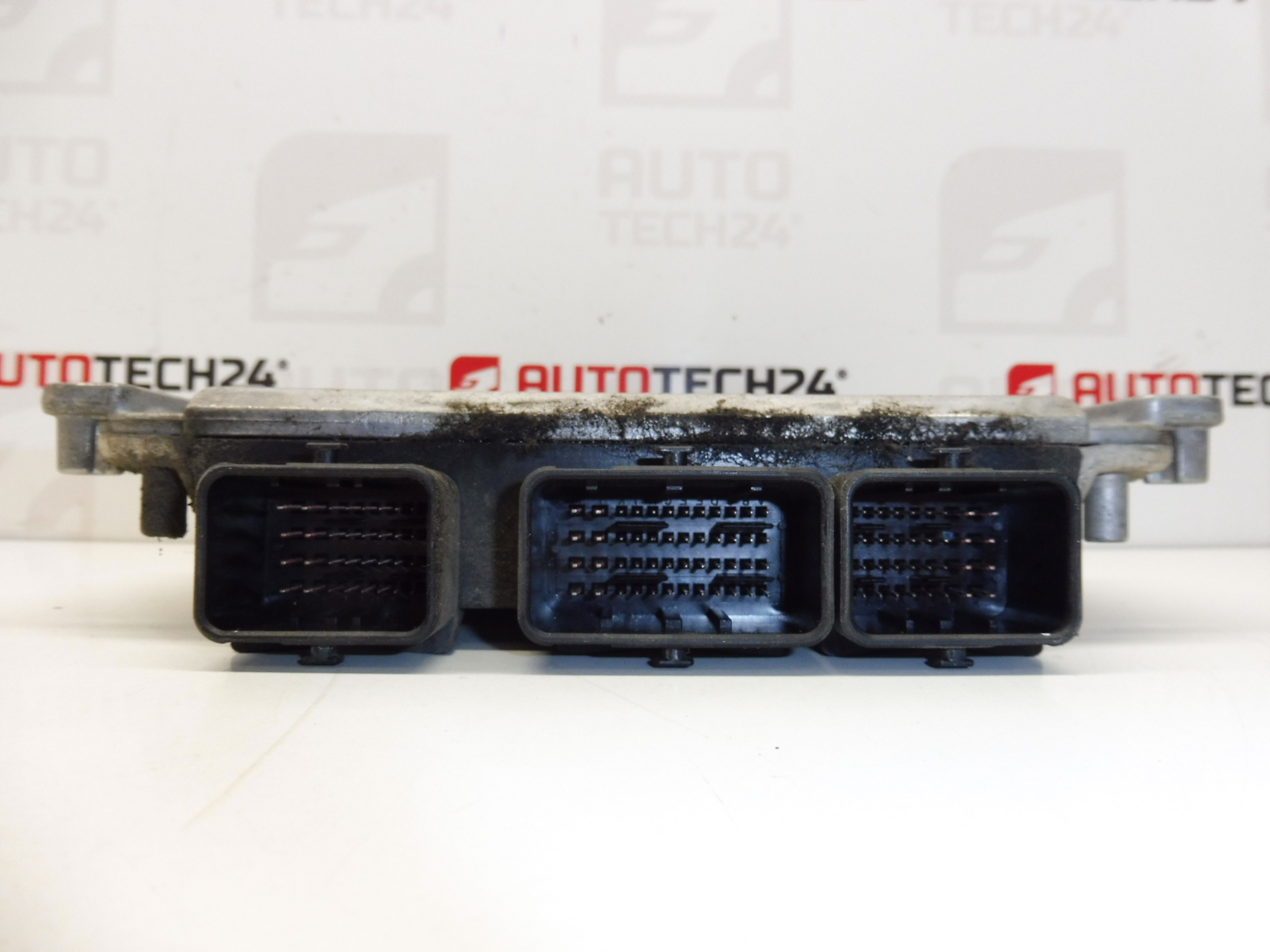 ECU Bosch EDC15C2 2.2 HDI 0281011779 9659520280