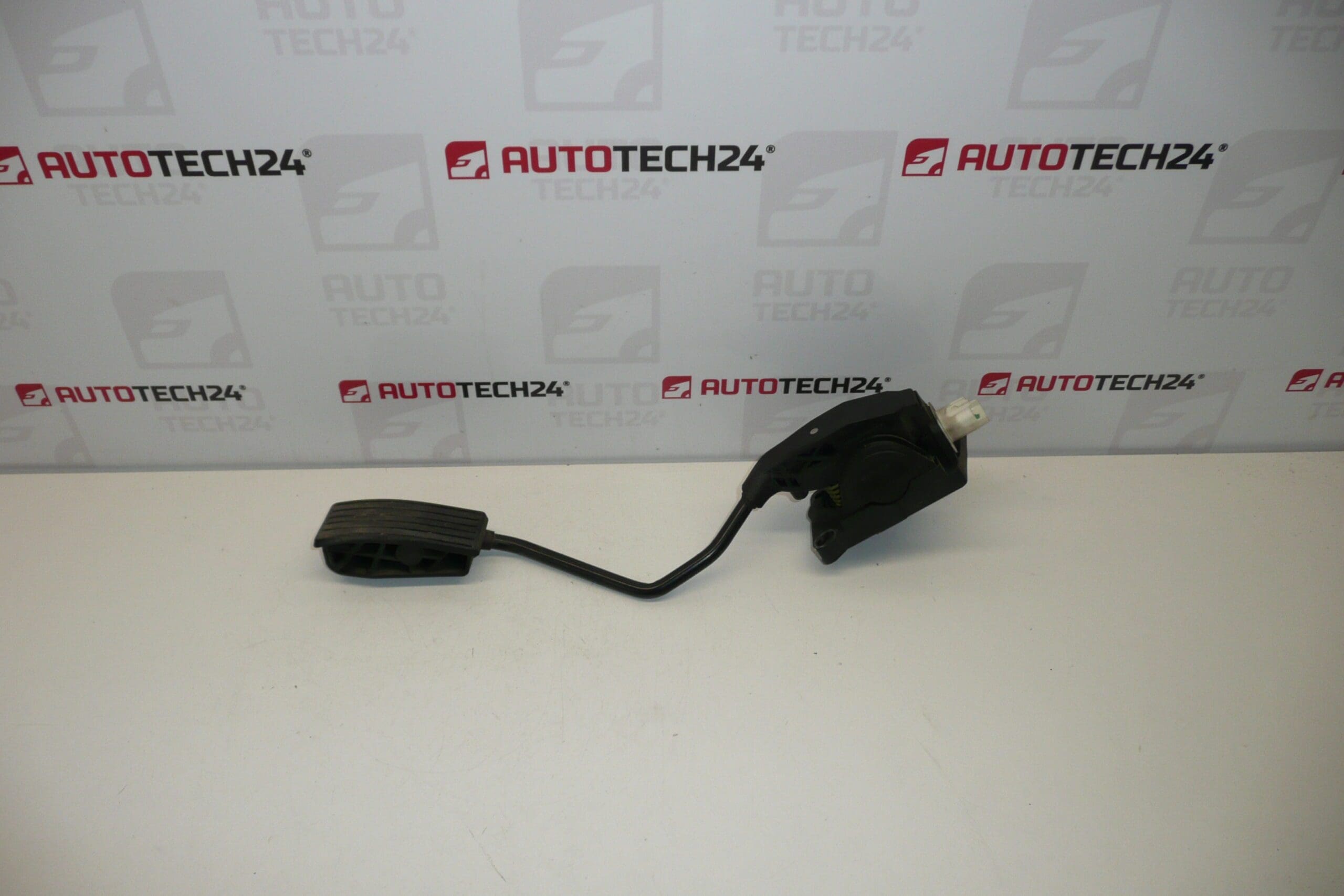Pedal do acelerador Citroën Peugeot Bosch 0280752241 9644939680 1601N5