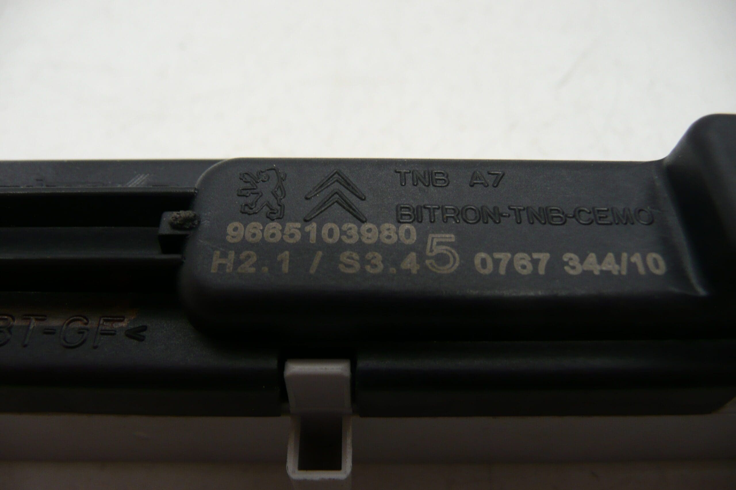 Indicador de cinto Citroën Peugeot 9665103980