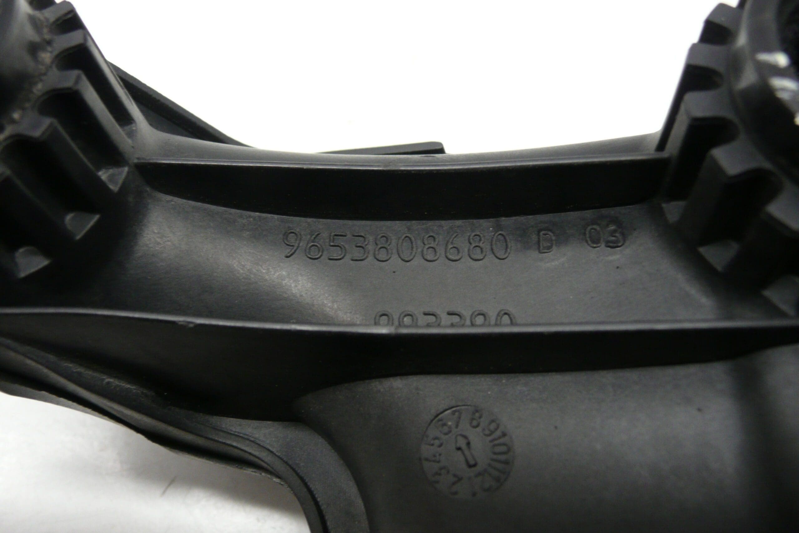 Entrada de ar 1.6 HDI Citroën Peugeot 9653808680 9684941780 0361N3