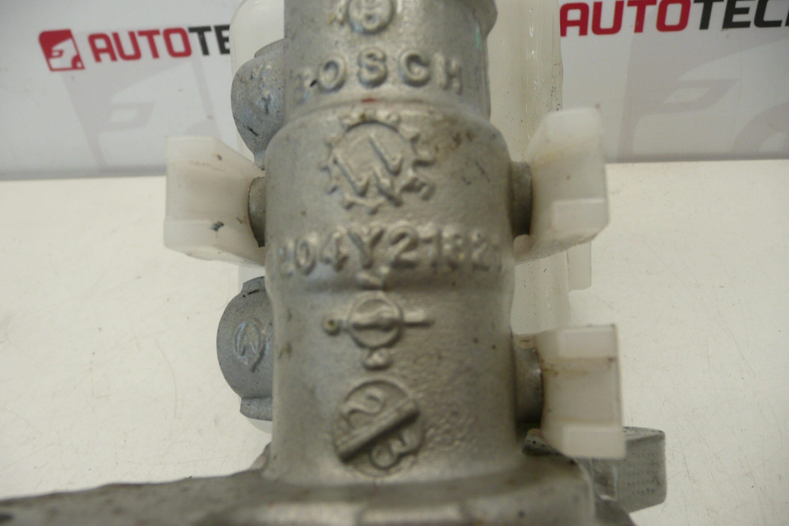 Cilindro Mestre Citroën C1 Peugeot 107 0204Y21821 4601R3