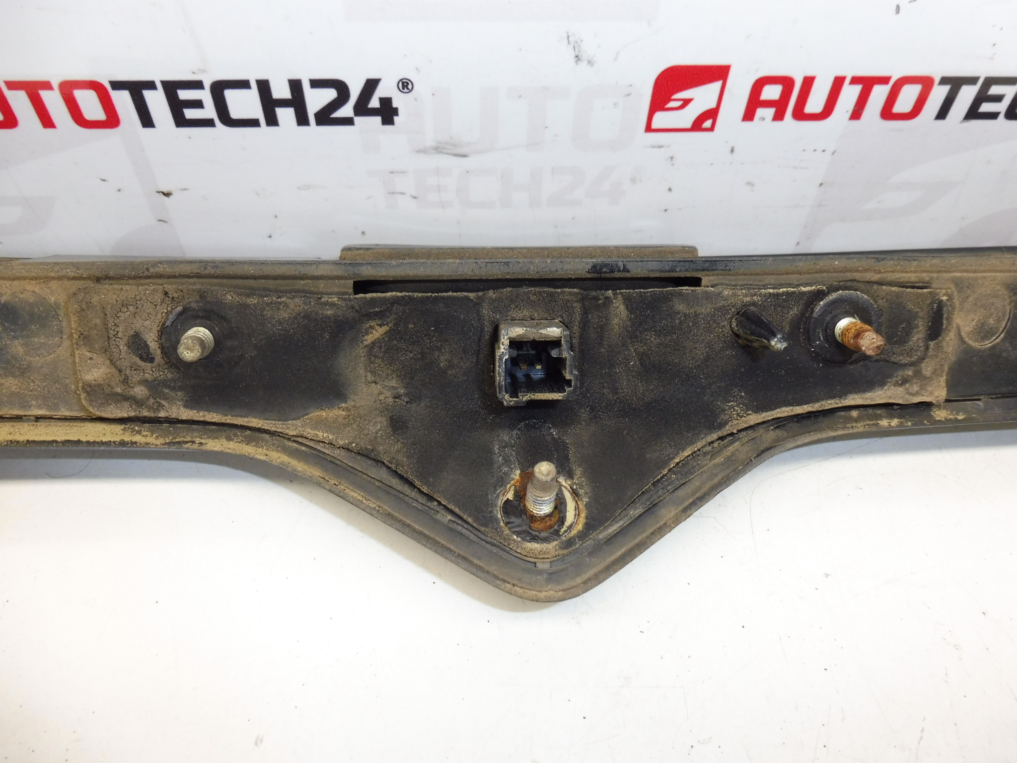 Pega da porta traseira Citroën Xsara II Kombi EYPC 9636077177 8742A6