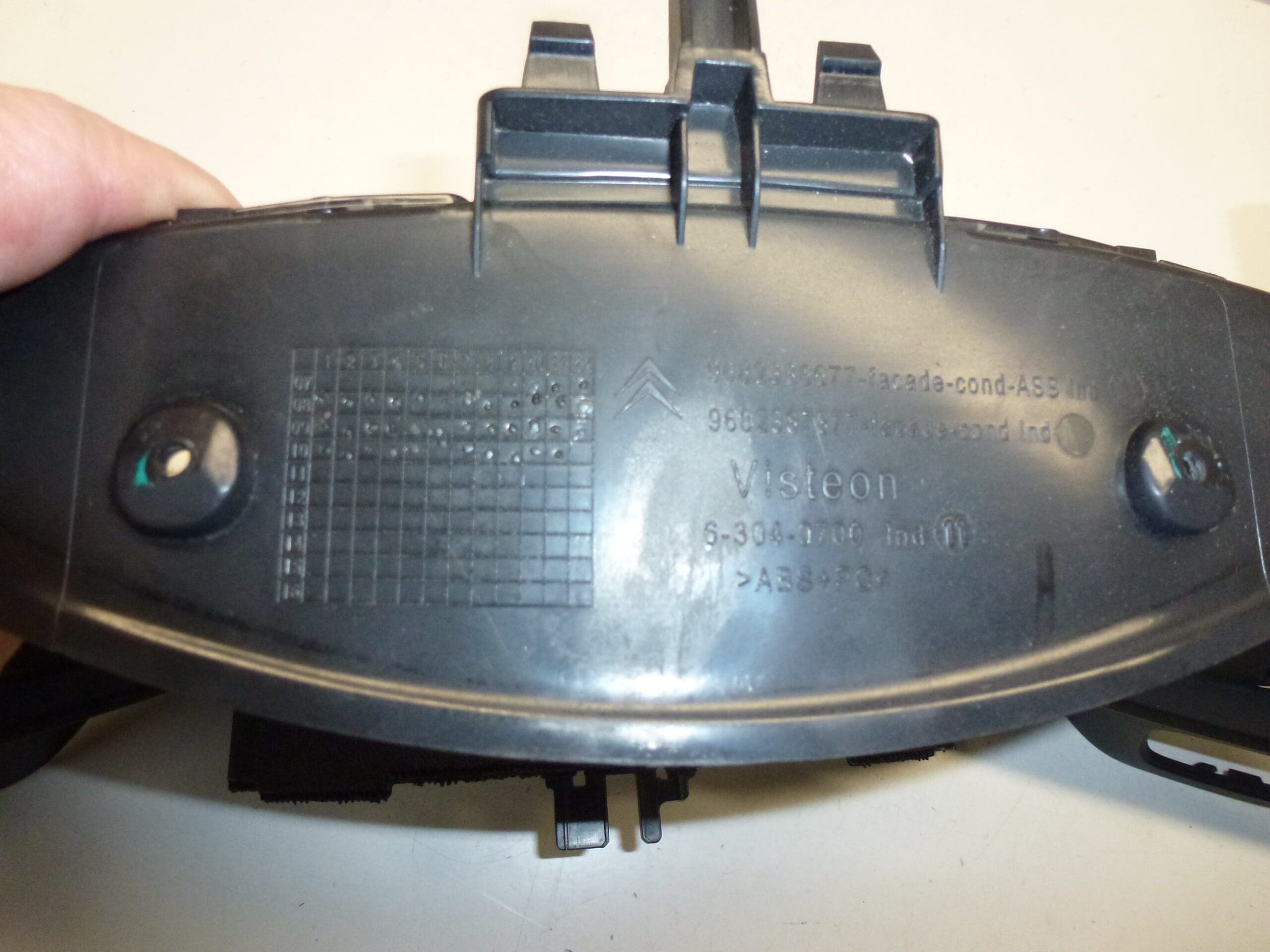 Grelha Tacômetro Citroën C5 X7 9682386677 9682425477 9682425577