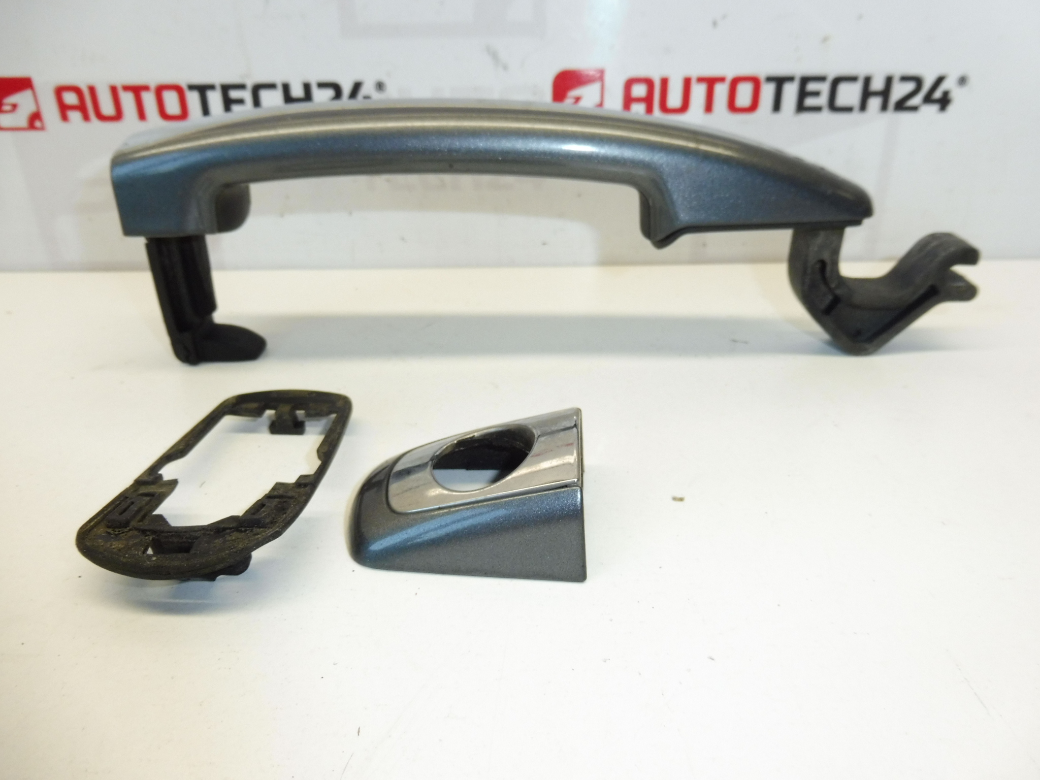 Maçaneta da porta do motorista KTHB Citroën 9101HR