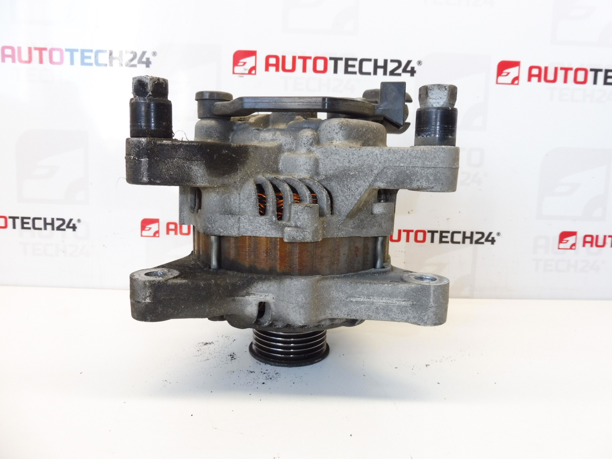 Alternador Mitsubishi CL8+ Citroën Peugeot 9660055080 5705CW