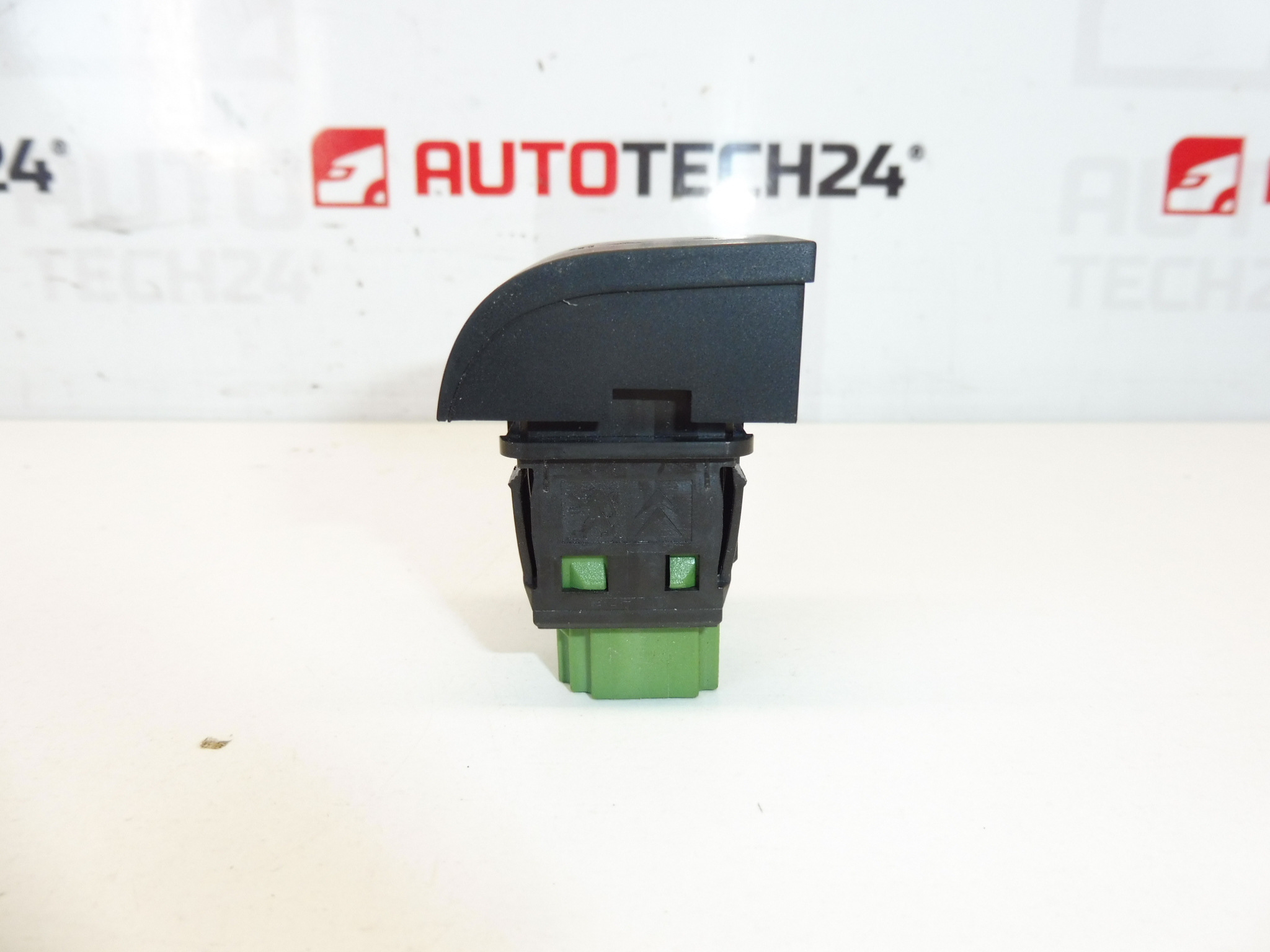 Interruptor assistente de estacionamento Peugeot 207 96491613XT