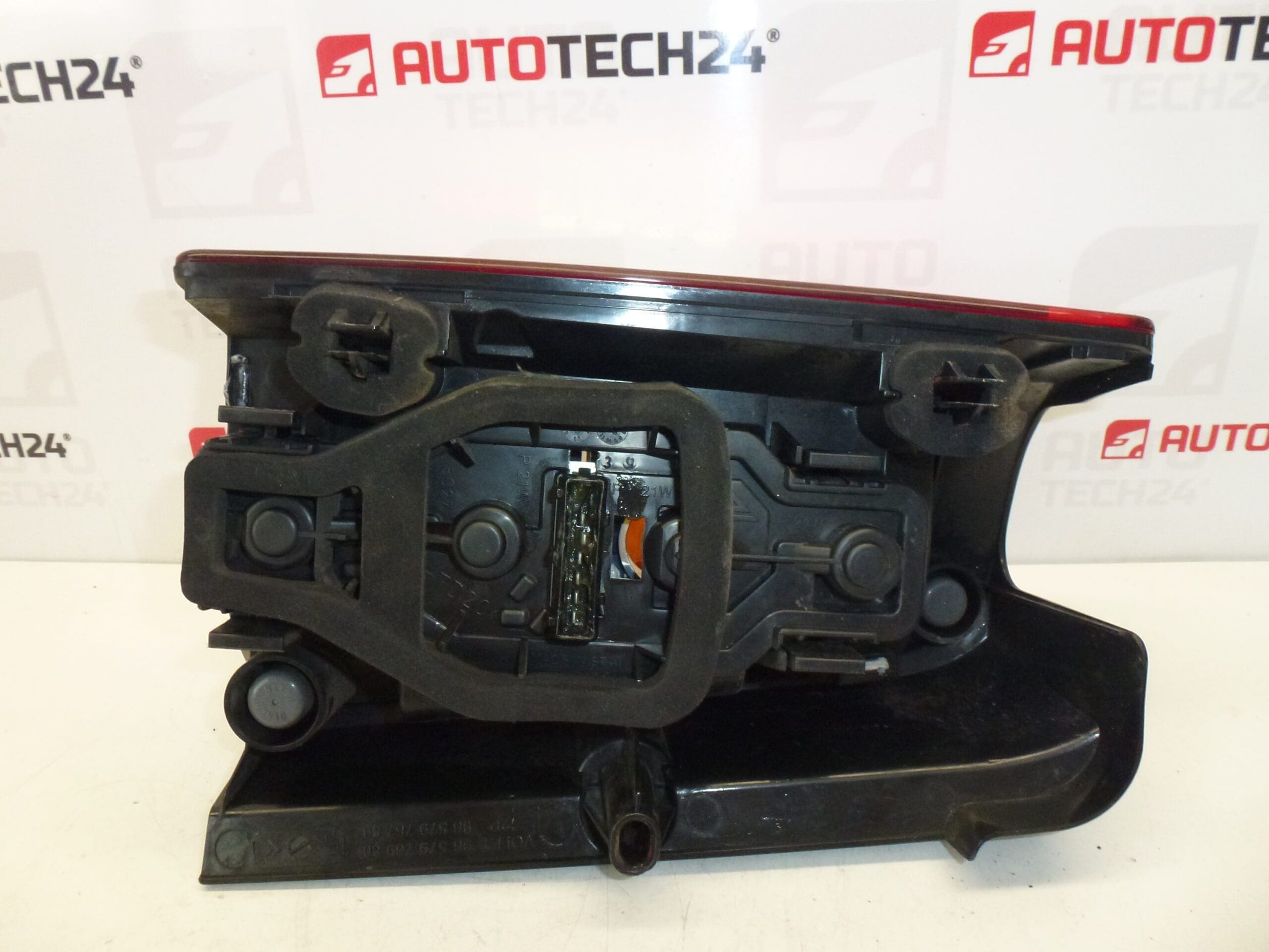 Luz traseira direita Citroën Peugeot 6351Z0 6351CX
