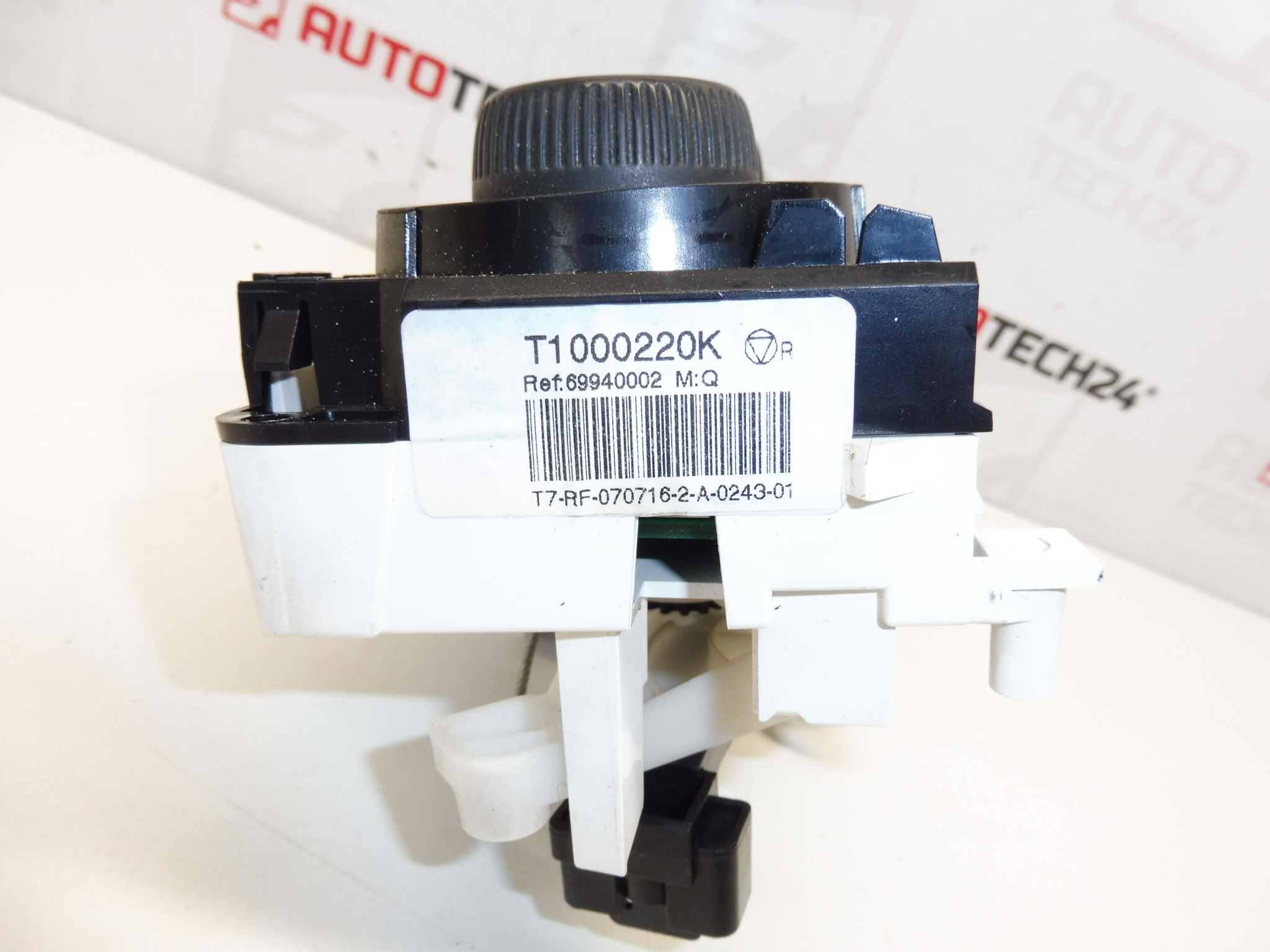 Peugeot 308 controle de aquecimento e ar condicionado T1000220K 6452G1