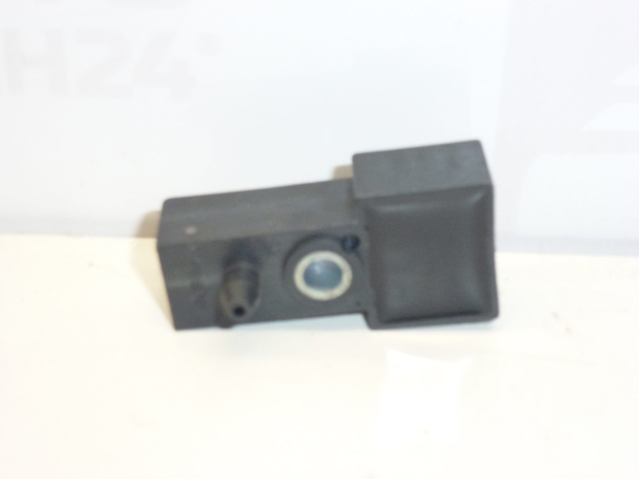 Sensor sensor de impacto lateral TEMIC 1490426080 8216NZ