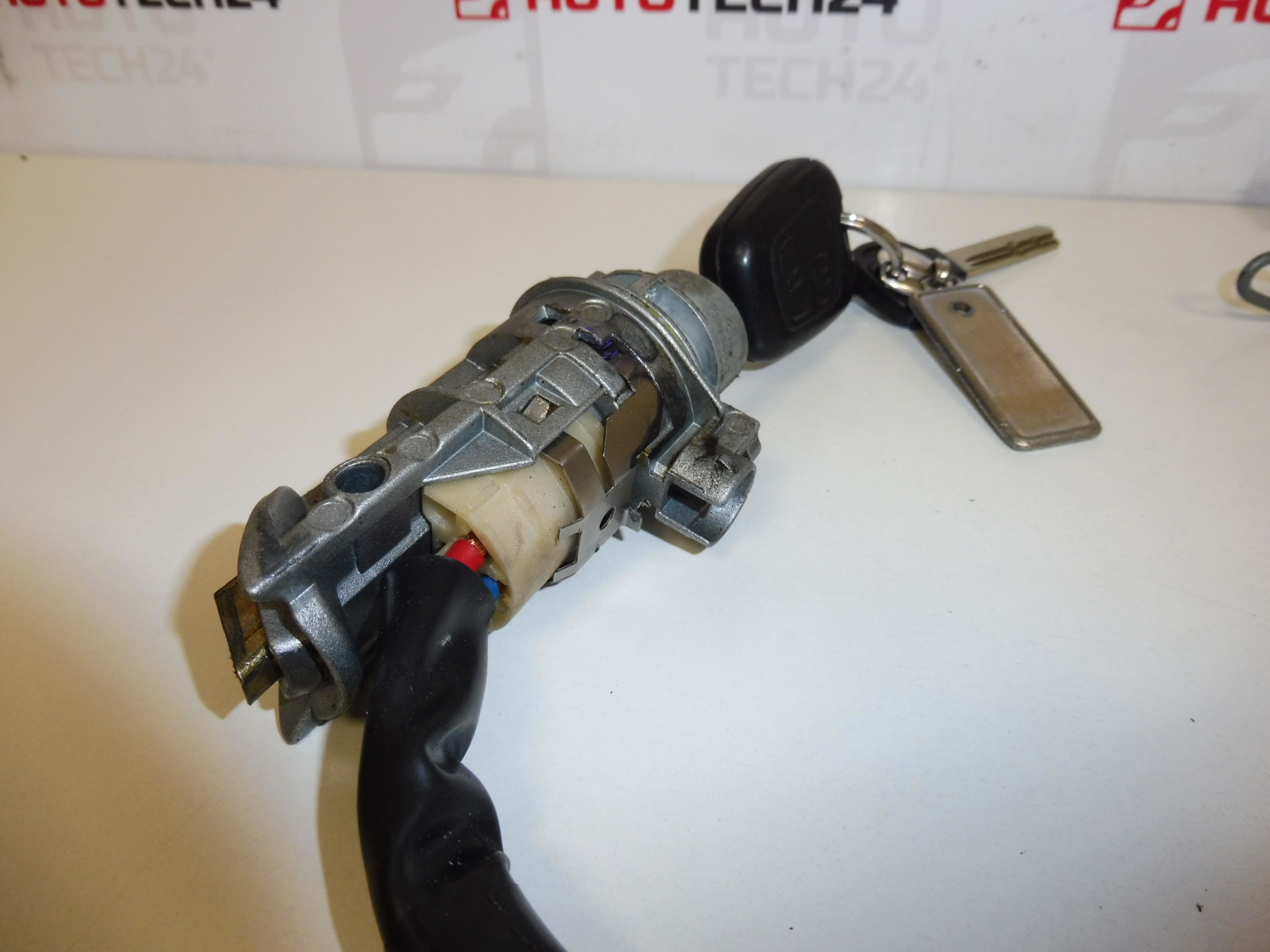 Conjunto de fechaduras + 1 chave Peugeot 406 4162Z8 4162Z6