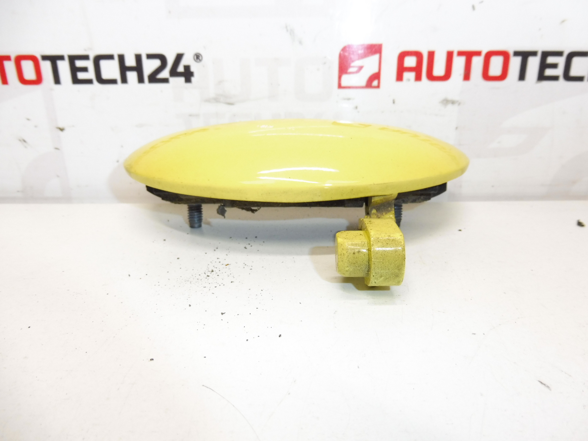 Maçaneta da porta traseira direita KBL Citroën C1 Peugeot 107 9101AN