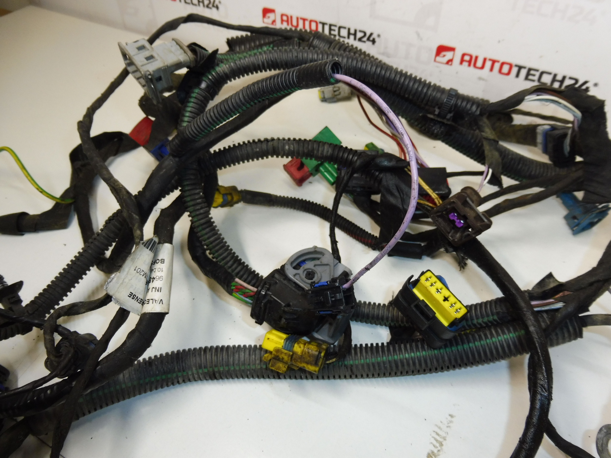 Chicote Citroën Peugeot 1.6 16V NFU 9648519680 6558LT