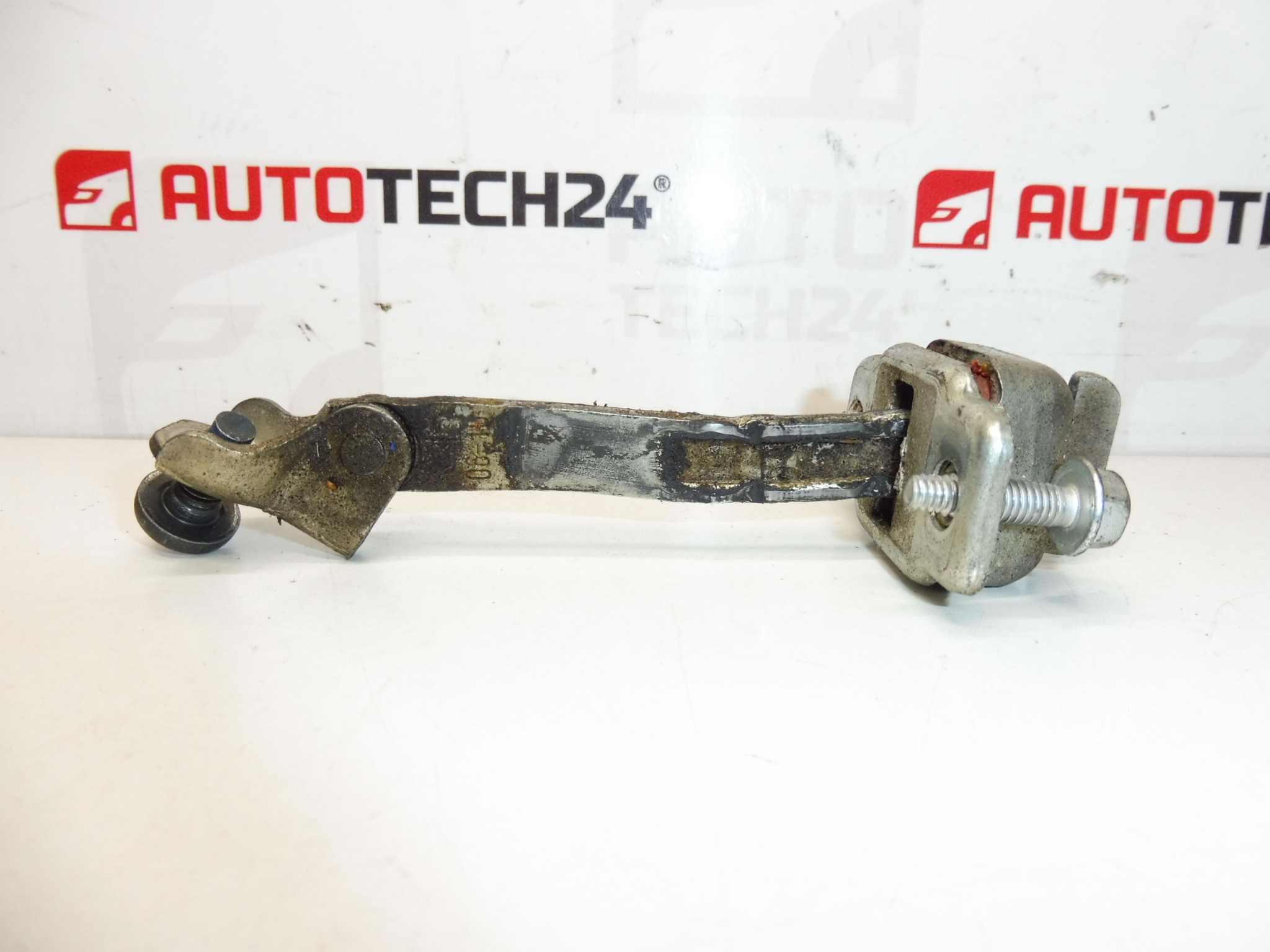 Batente de porta Citroën C1 Peugeot 107 9181J7 B000760180