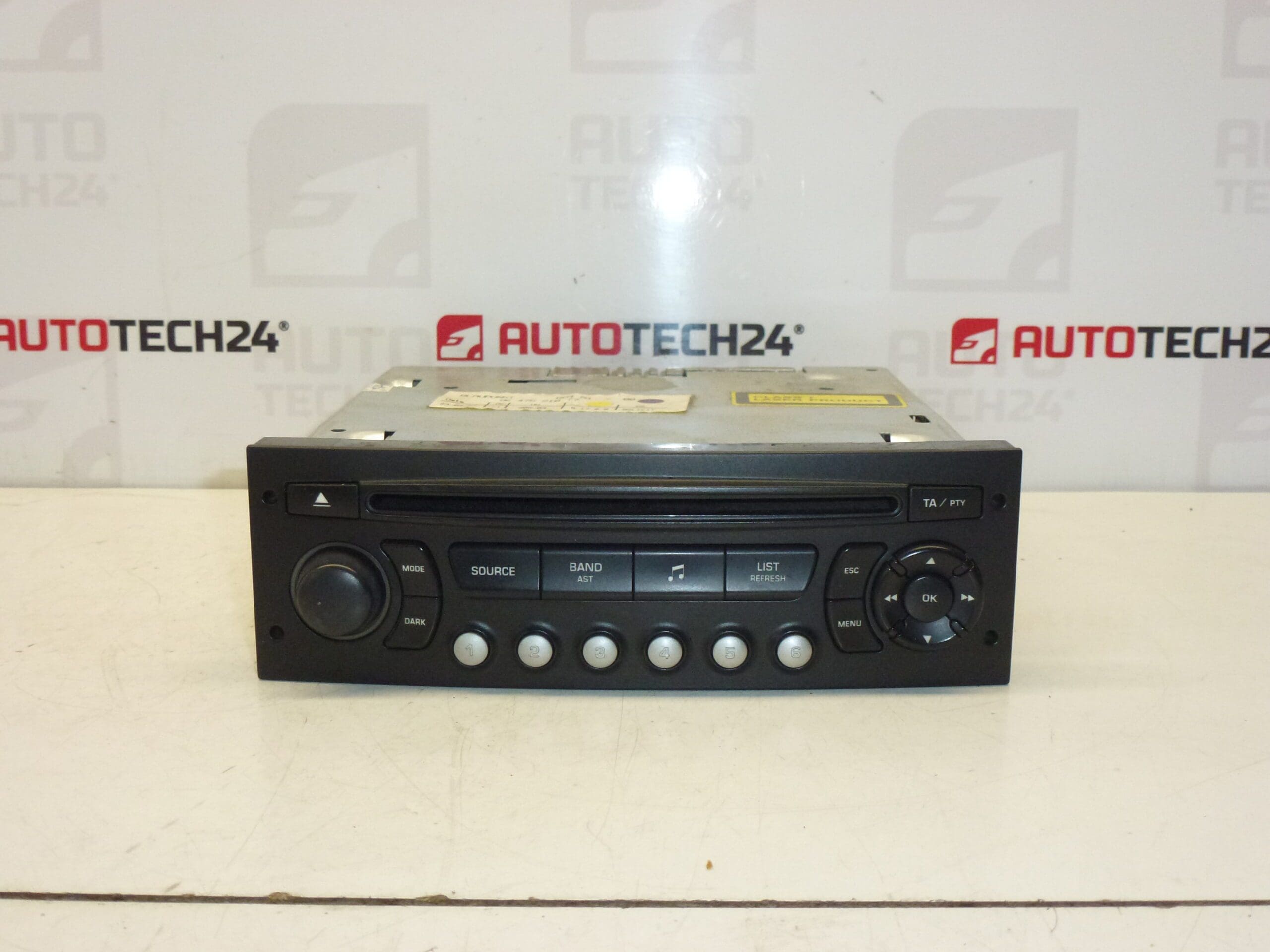 Auto-rádio Citroën Peugeot 9647521077 CD