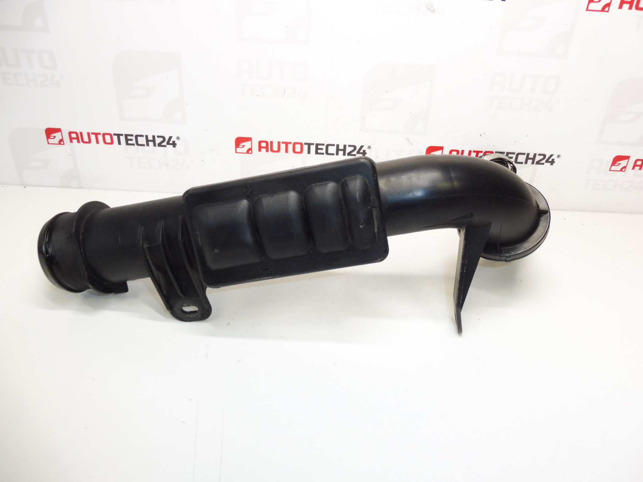 Conexão de ar turbo Citroën Peugeot 2.0 HDI 0382HE