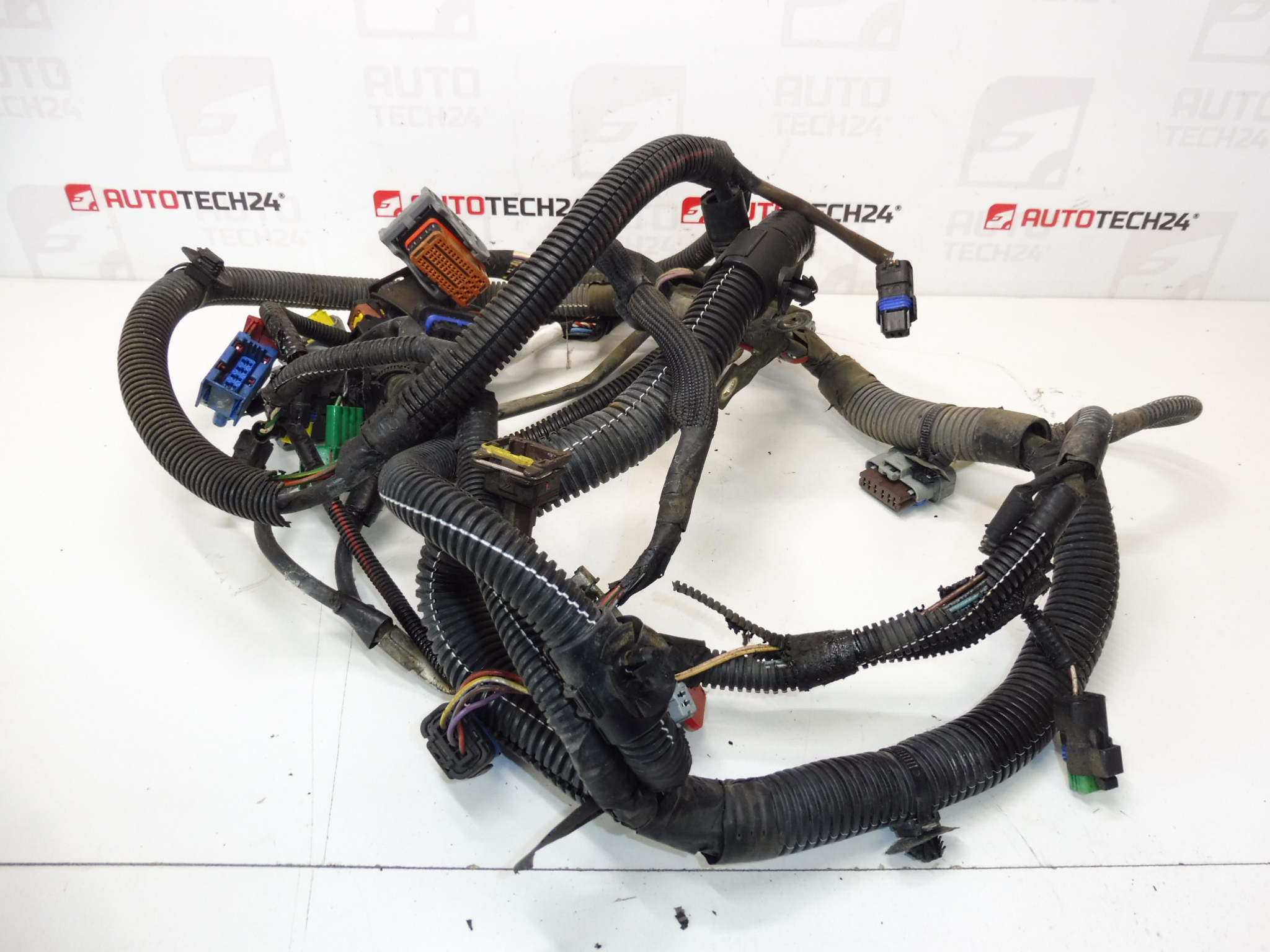 Chicote Citroën Peugeot 1.6 16V NFU 9663465780 6569FF