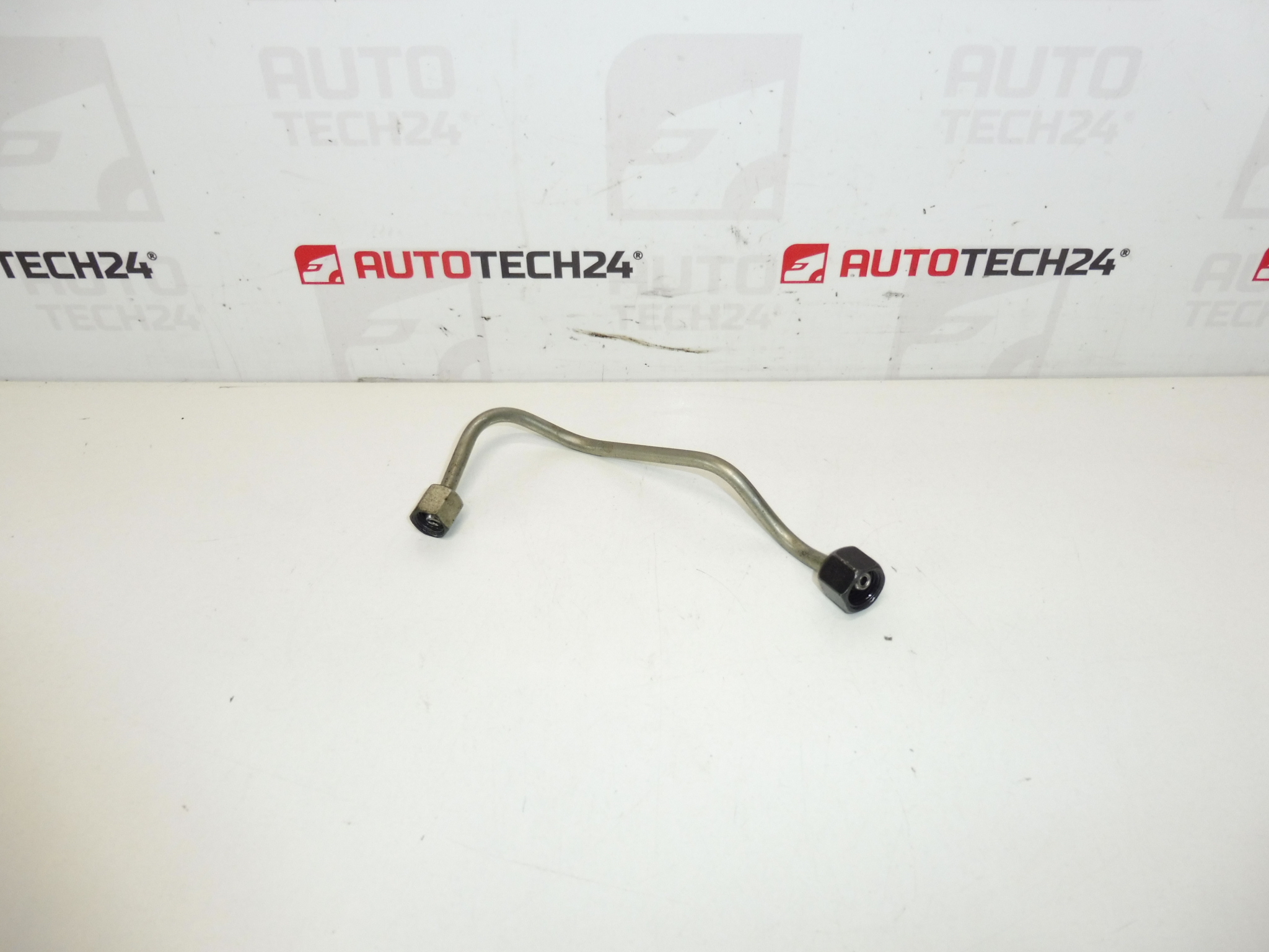 Entrada de trilho de tubo 1.