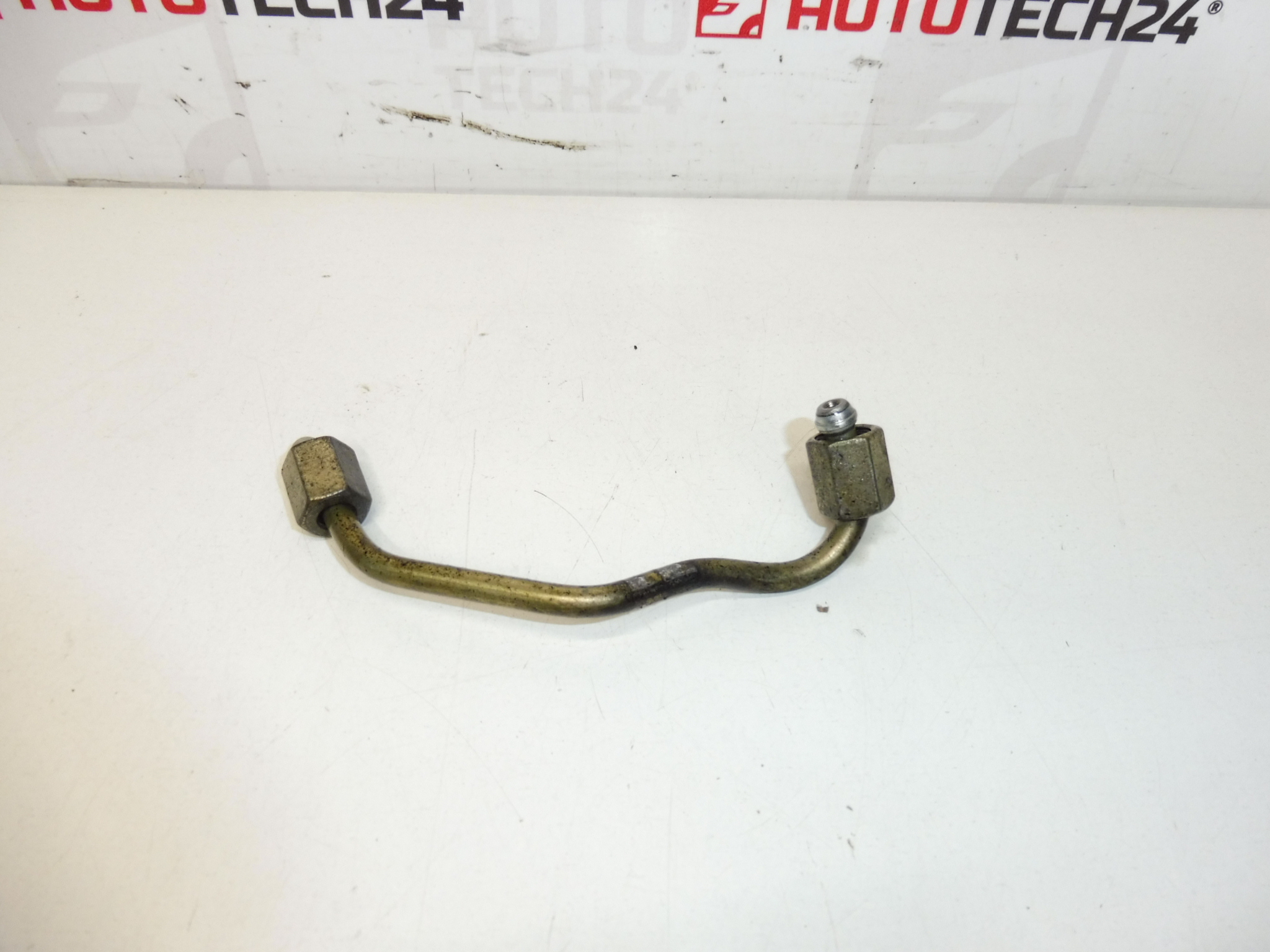Tubo de saída para injetor Citroën Peugeot 1570J7