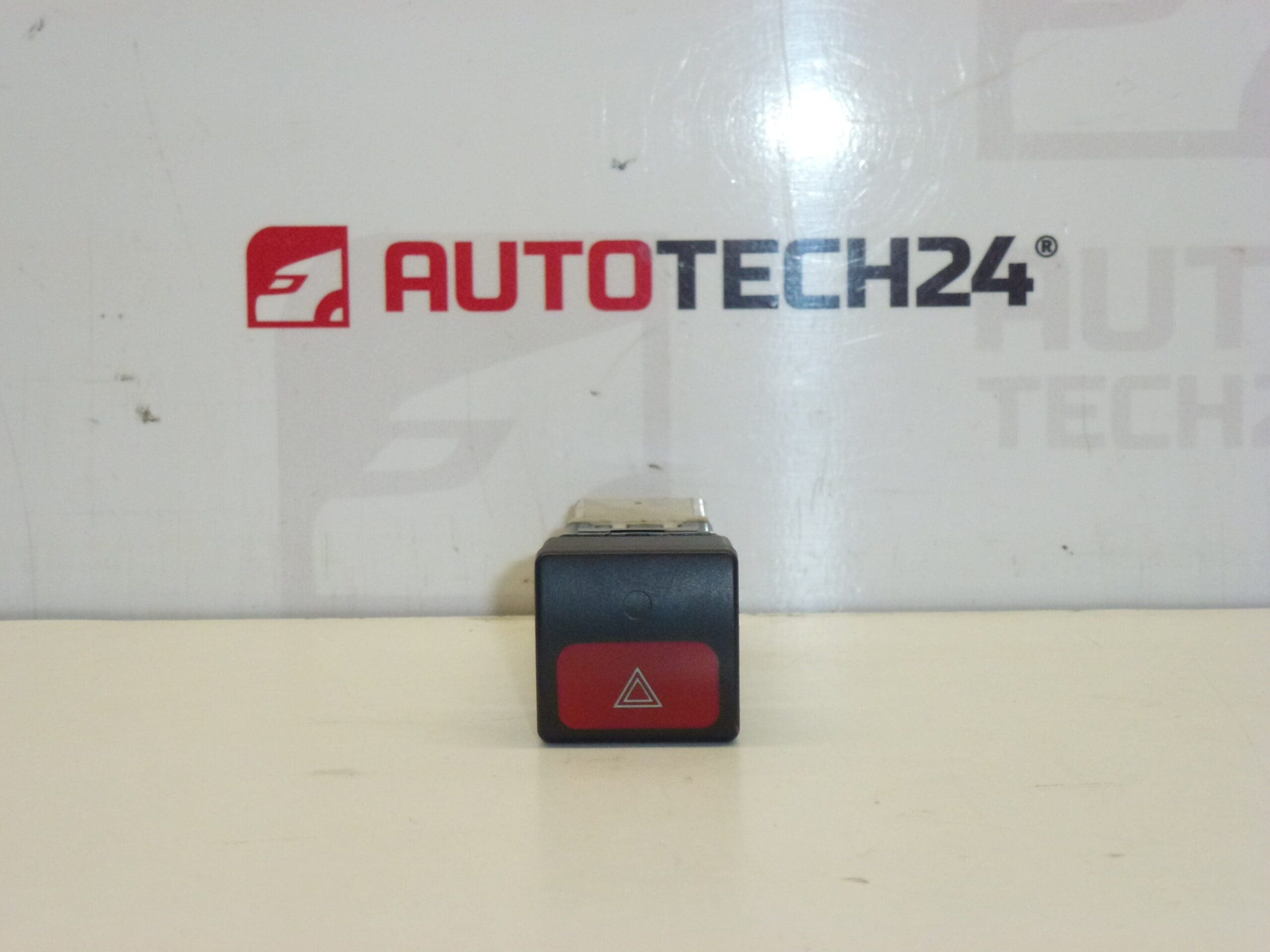 Controlador de luz de perigo Citroën Xantia 6552VX