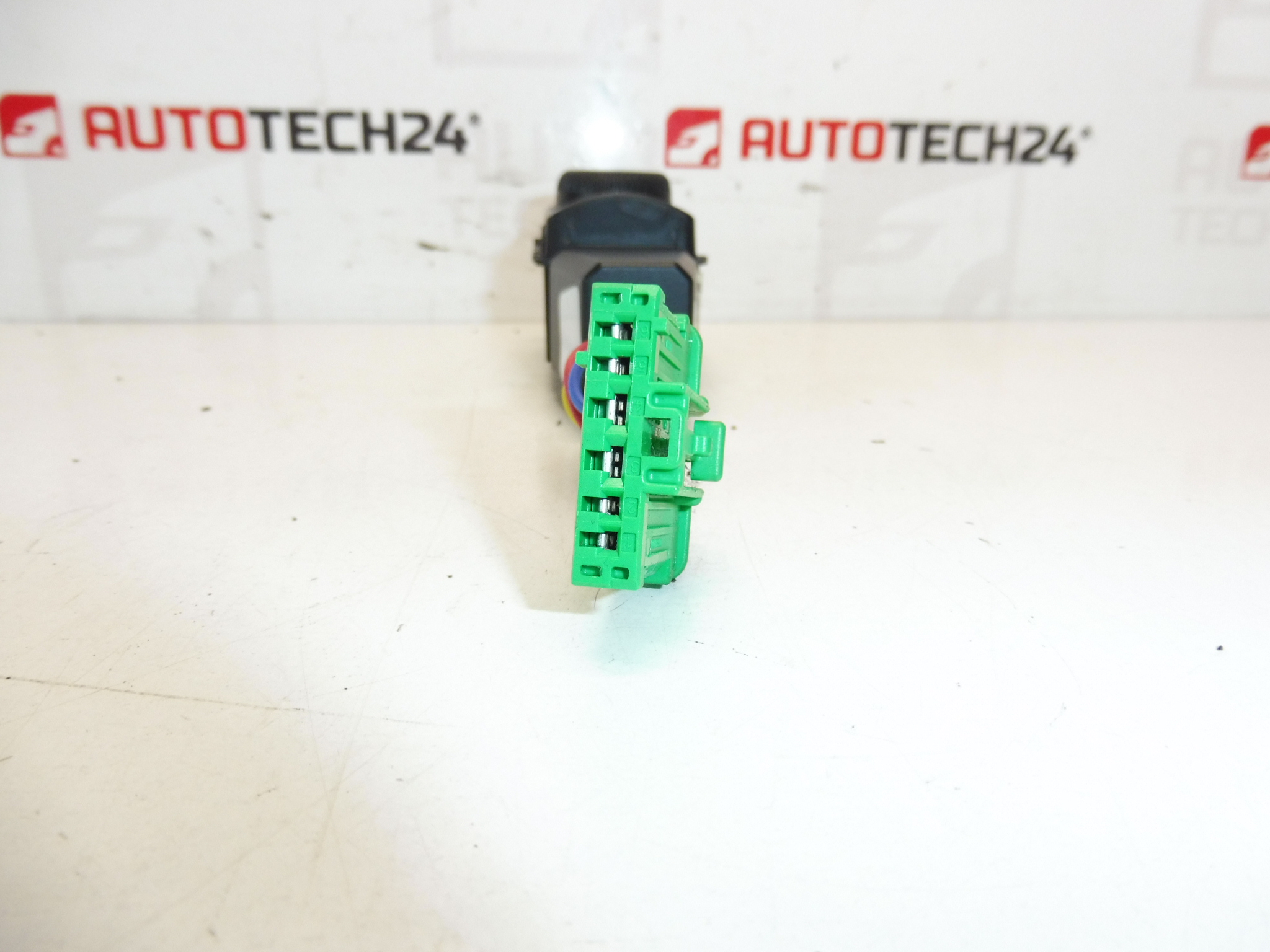 Peugeot 3008 5008 Controle de aquecedor e ar condicionado 96846886XT 6451YX