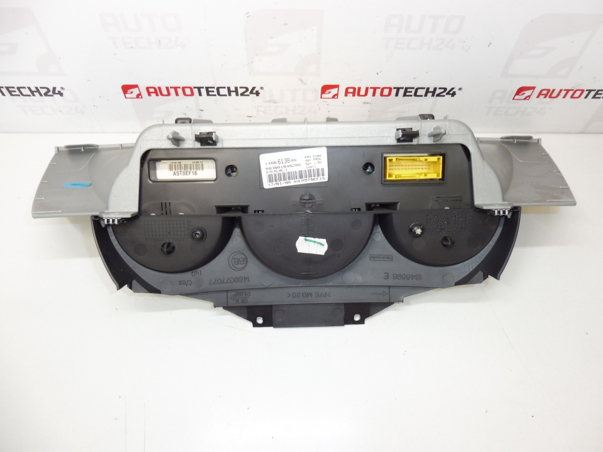 Velocímetro Citroën C8 Peugeot 807 1400613880 6105XG