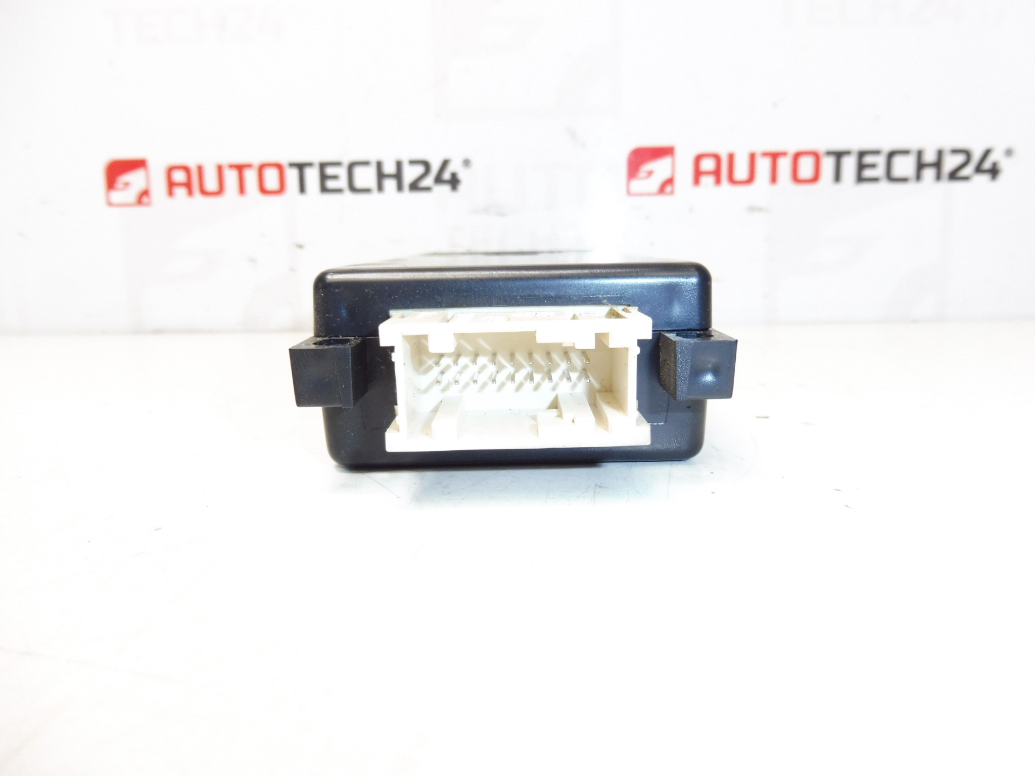 Módulo Bluetooth Citroën Peugeot 9662258380 S122288001 659384