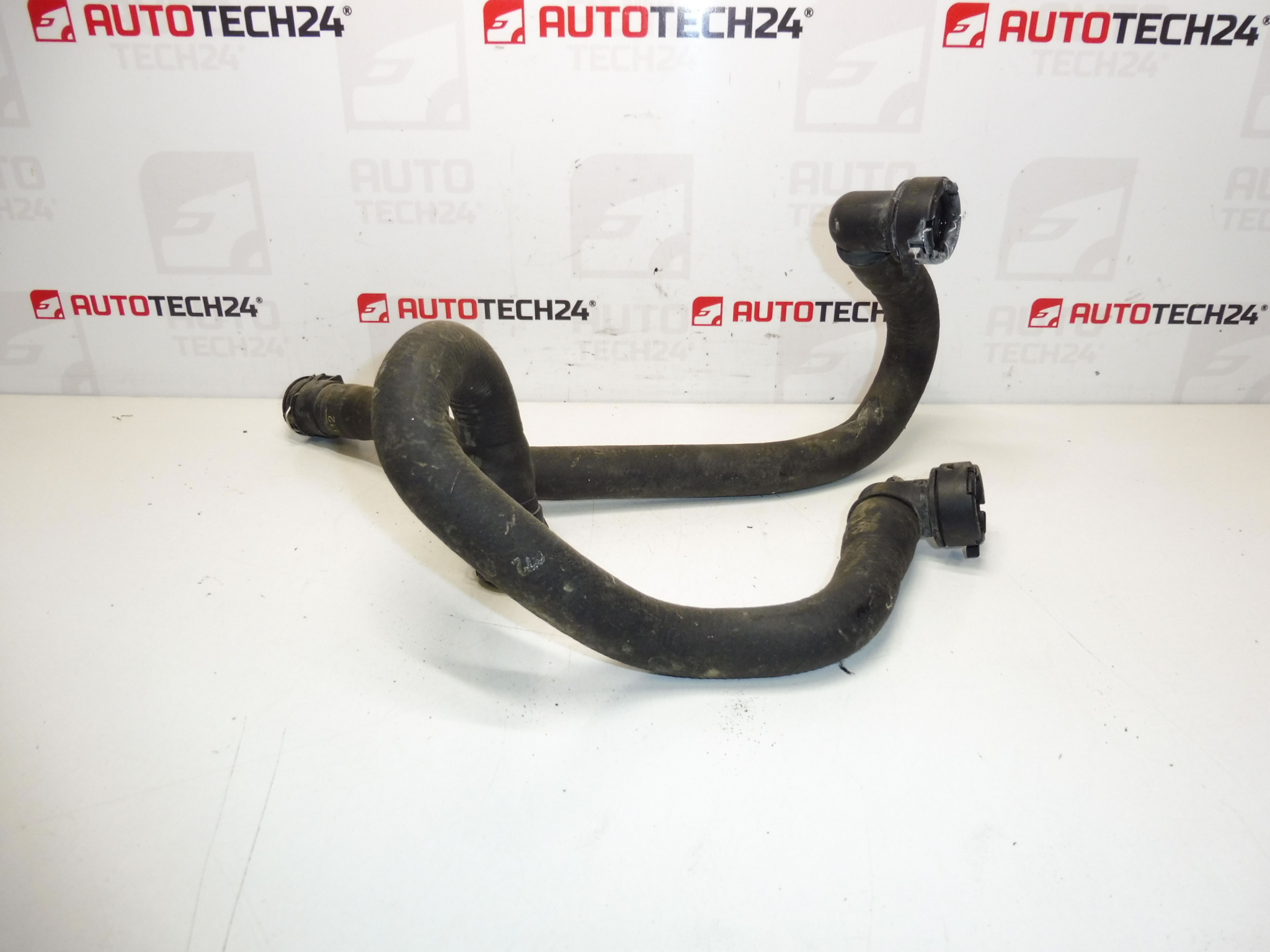 Mangueira de água 1.5 HDI Citroën Peugeot 9812441280 9812441580