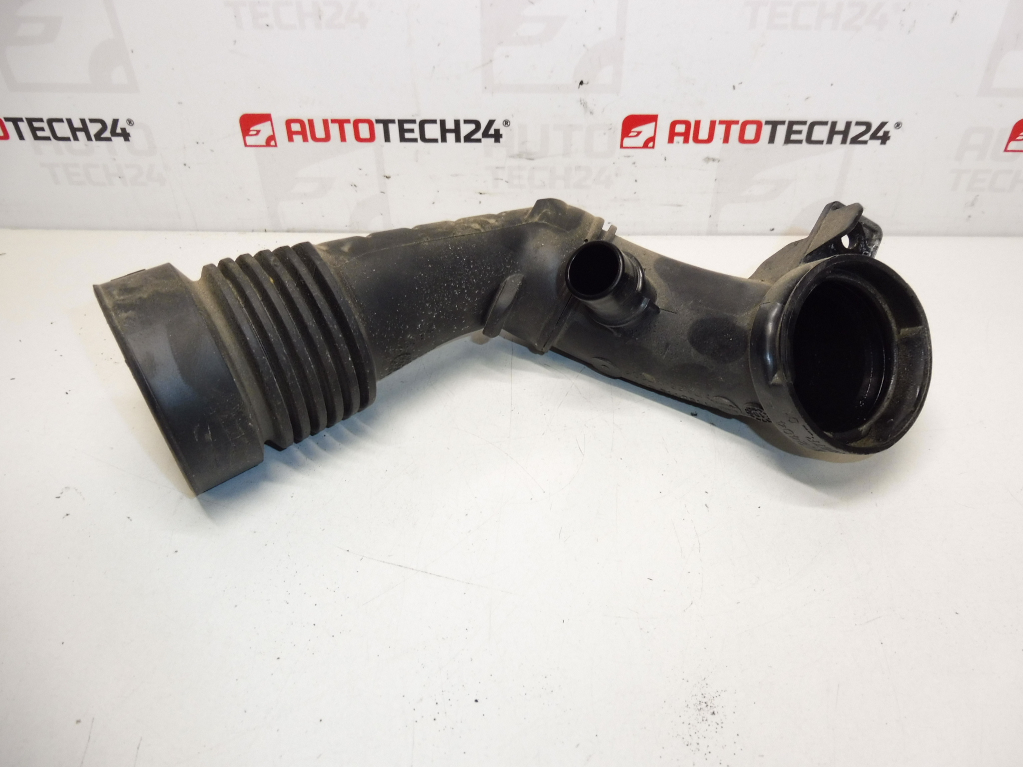 Conexão de ar 1.5 HDI Citroën Peugeot 9810921280