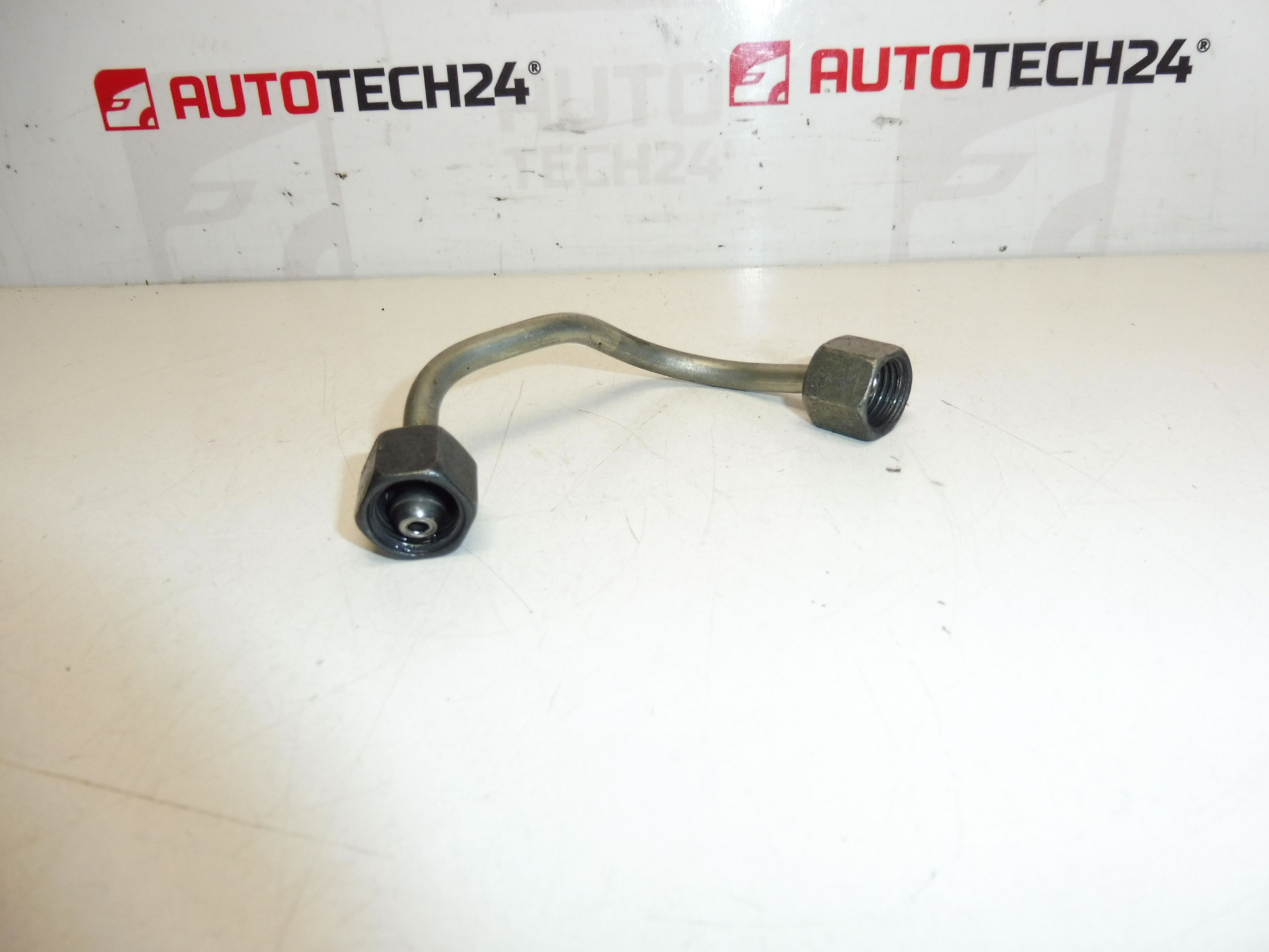 Tubo de alimentação 3º injetor Citroën Peugeot 9811737680