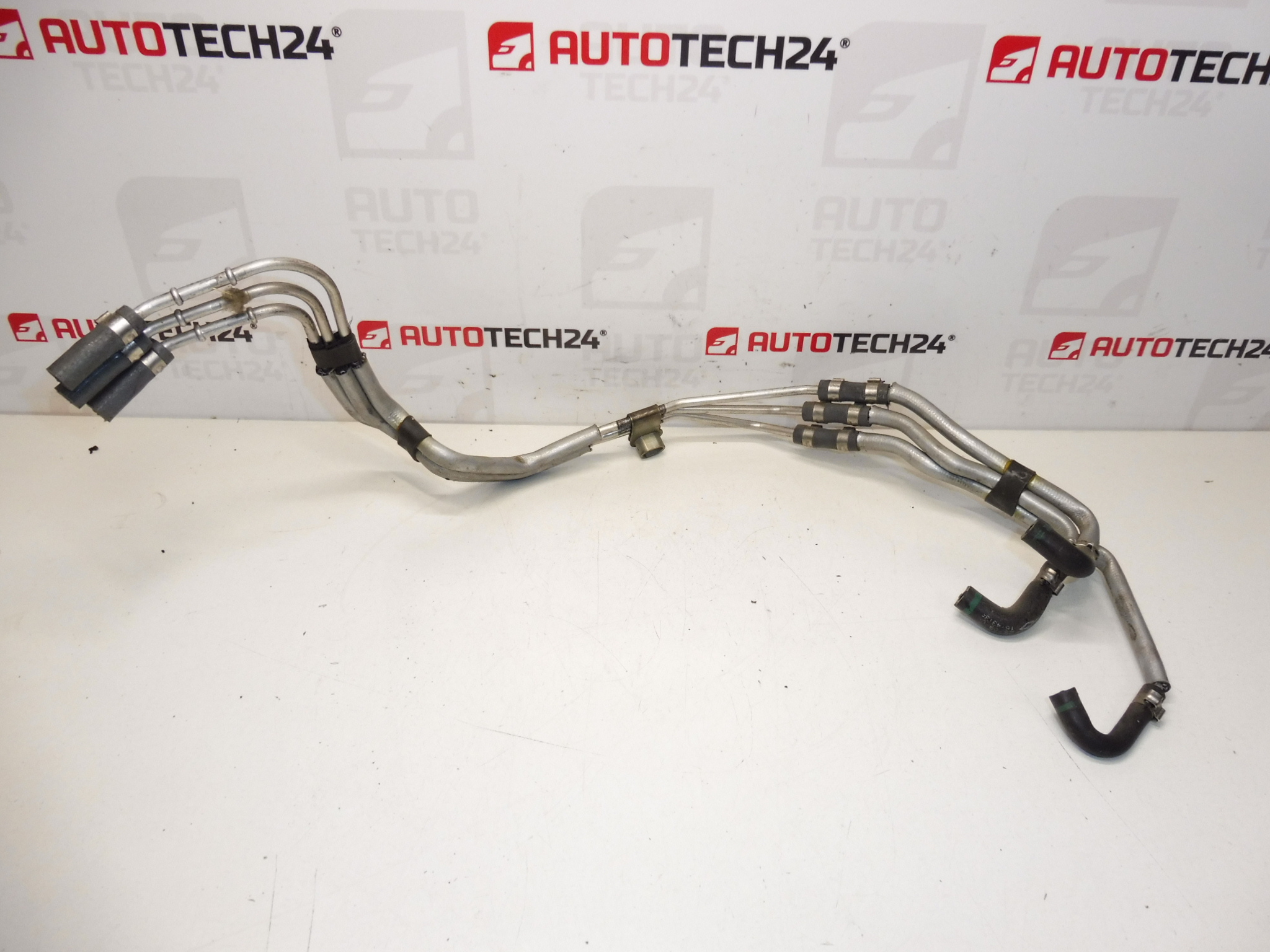 Tubo de vácuo Citroën Peugeot 2.2 HDI 1622AC