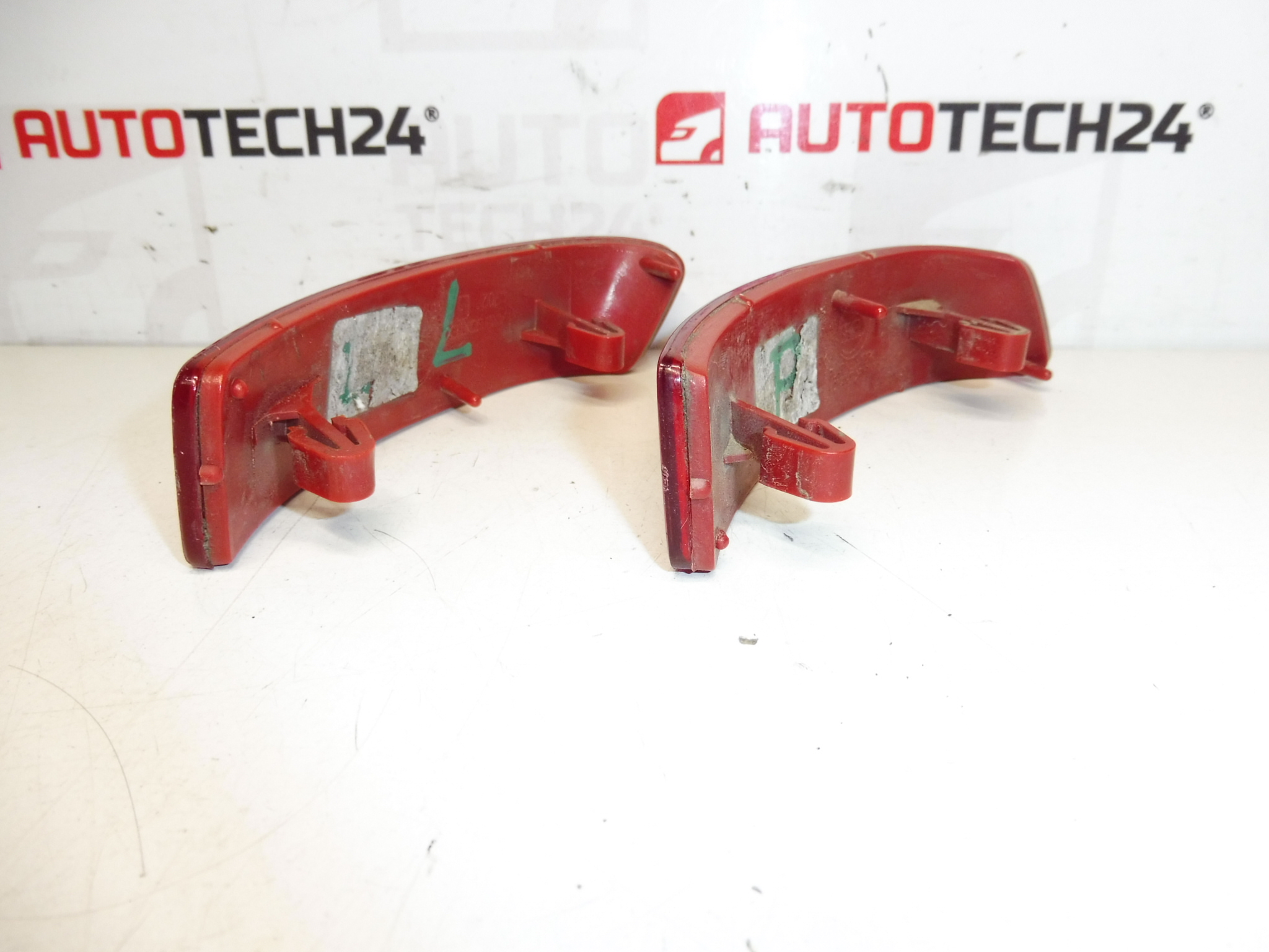 Refletores traseiros Citroën C8 6340A9 6340C0