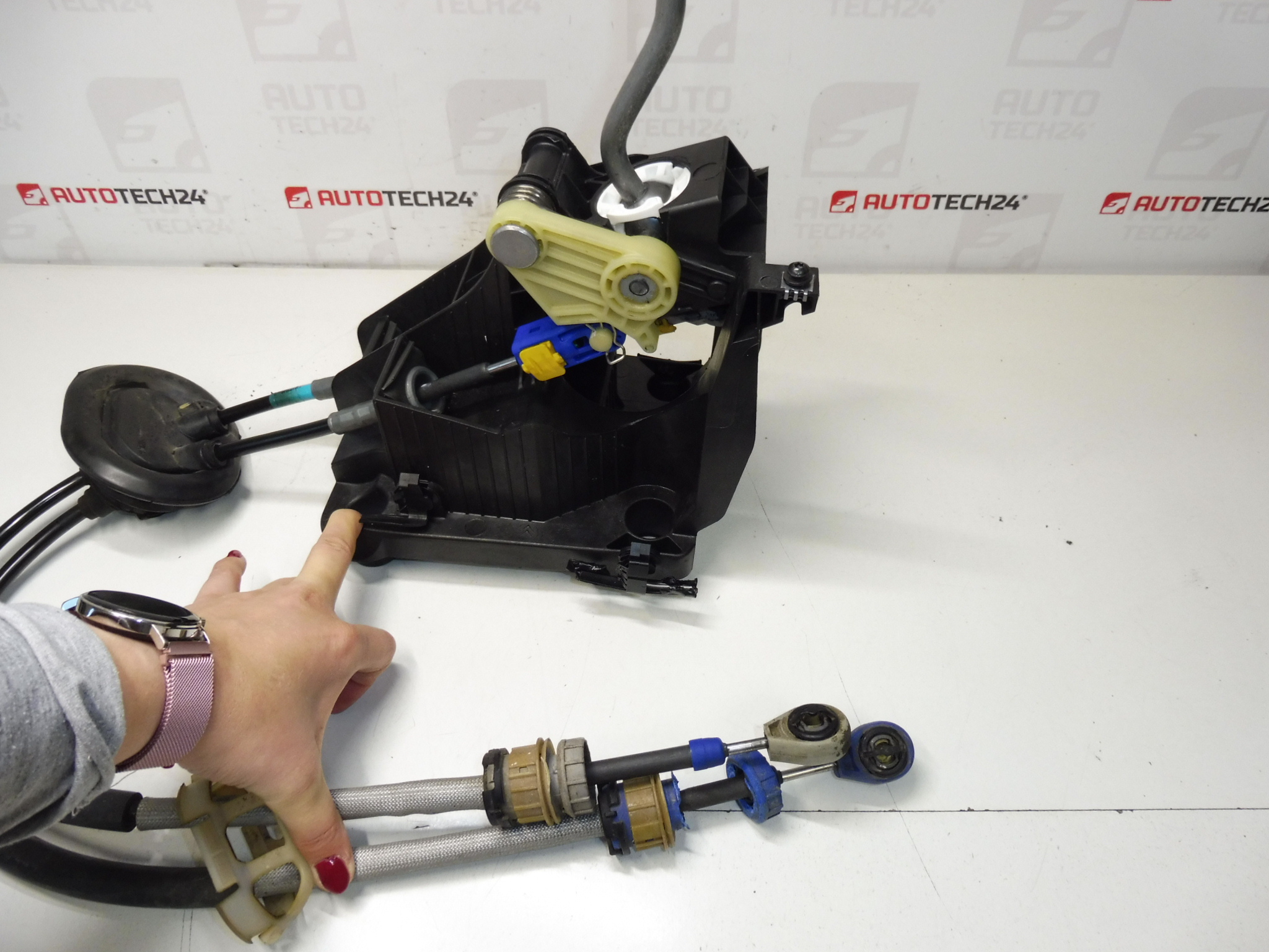 Alavanca de câmbio e cabos Citroën C4 II DS4 2400NG