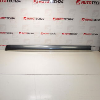 Moldura da porta dianteira direita Citroen C8 Peugeot 807 EZW 1401028477 8545GJ