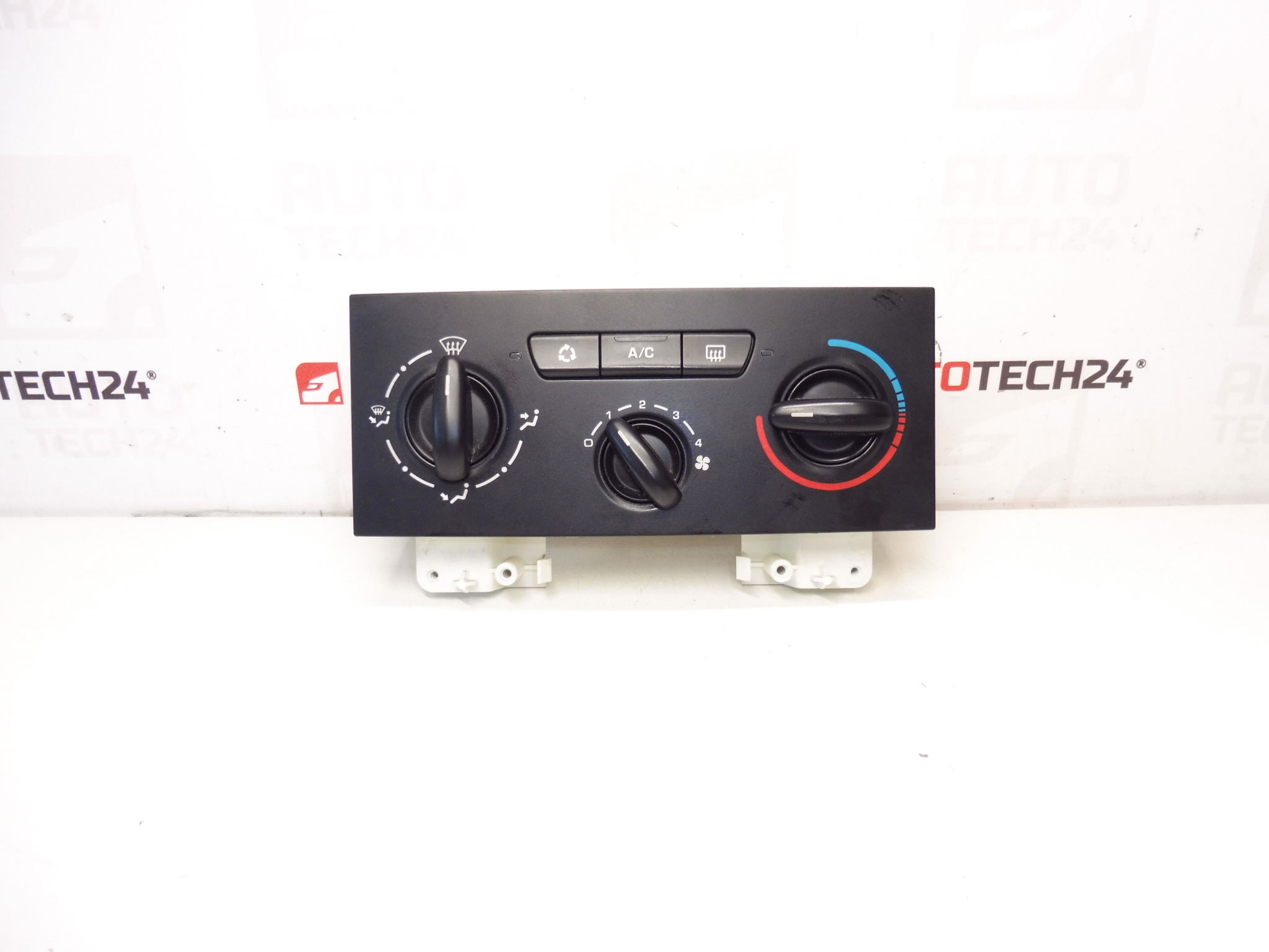 Controle de ar condicionado Behr B5RF Citroën C4 B9642 6451VK