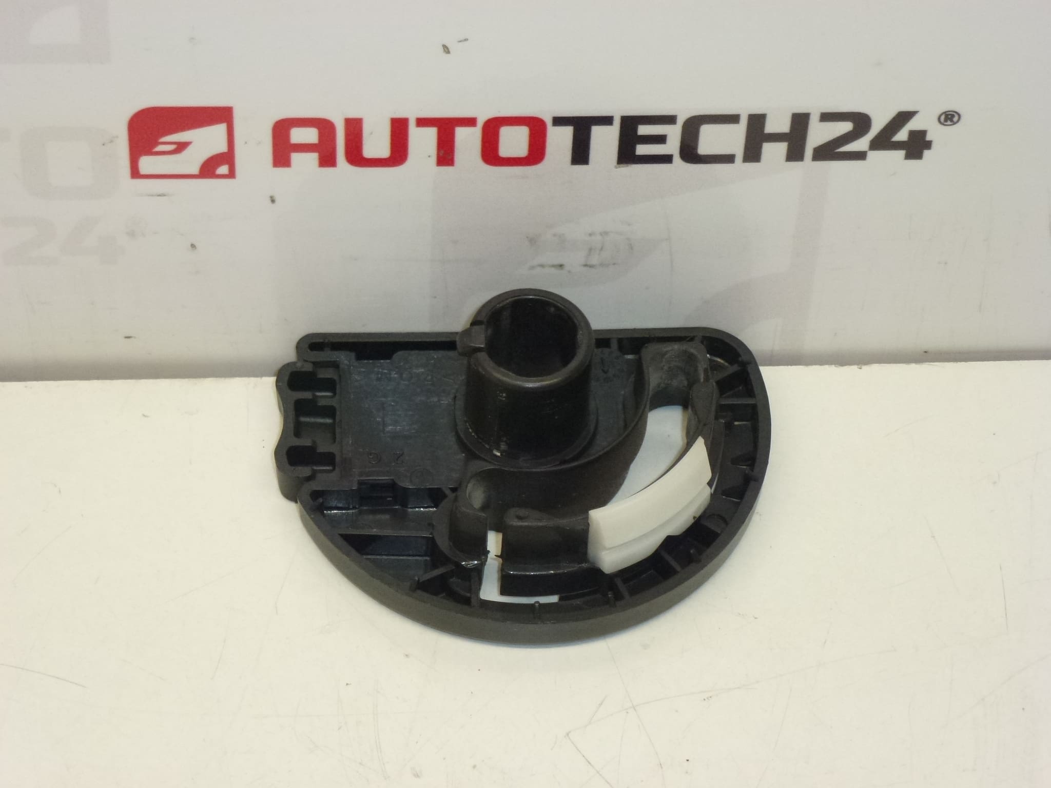 Mecanismo de apoio de braço Citroën Peugeot 8830KQ