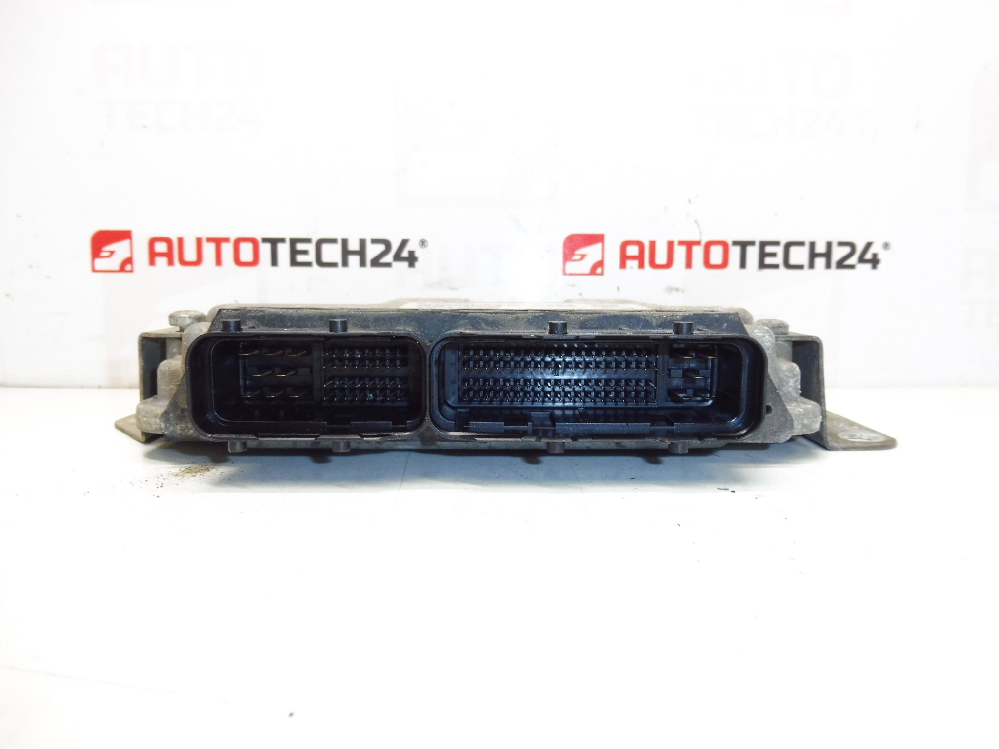 ECU Bosch 1.0i 1 kr 0261208702 89661-0H230