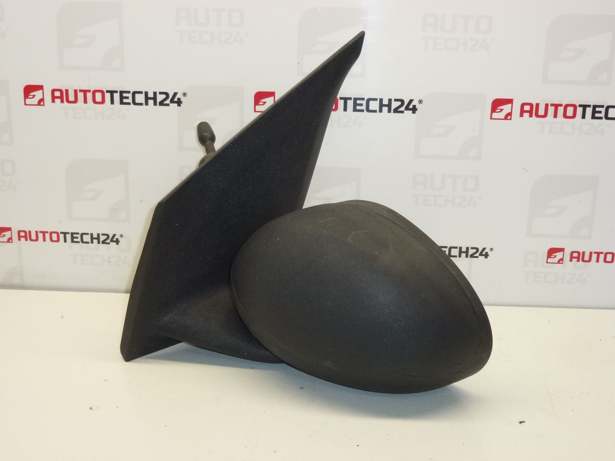 Retrovisor esquerdo preto Citroën C1 Peugeot 107 87940-0H010 87940-0H011