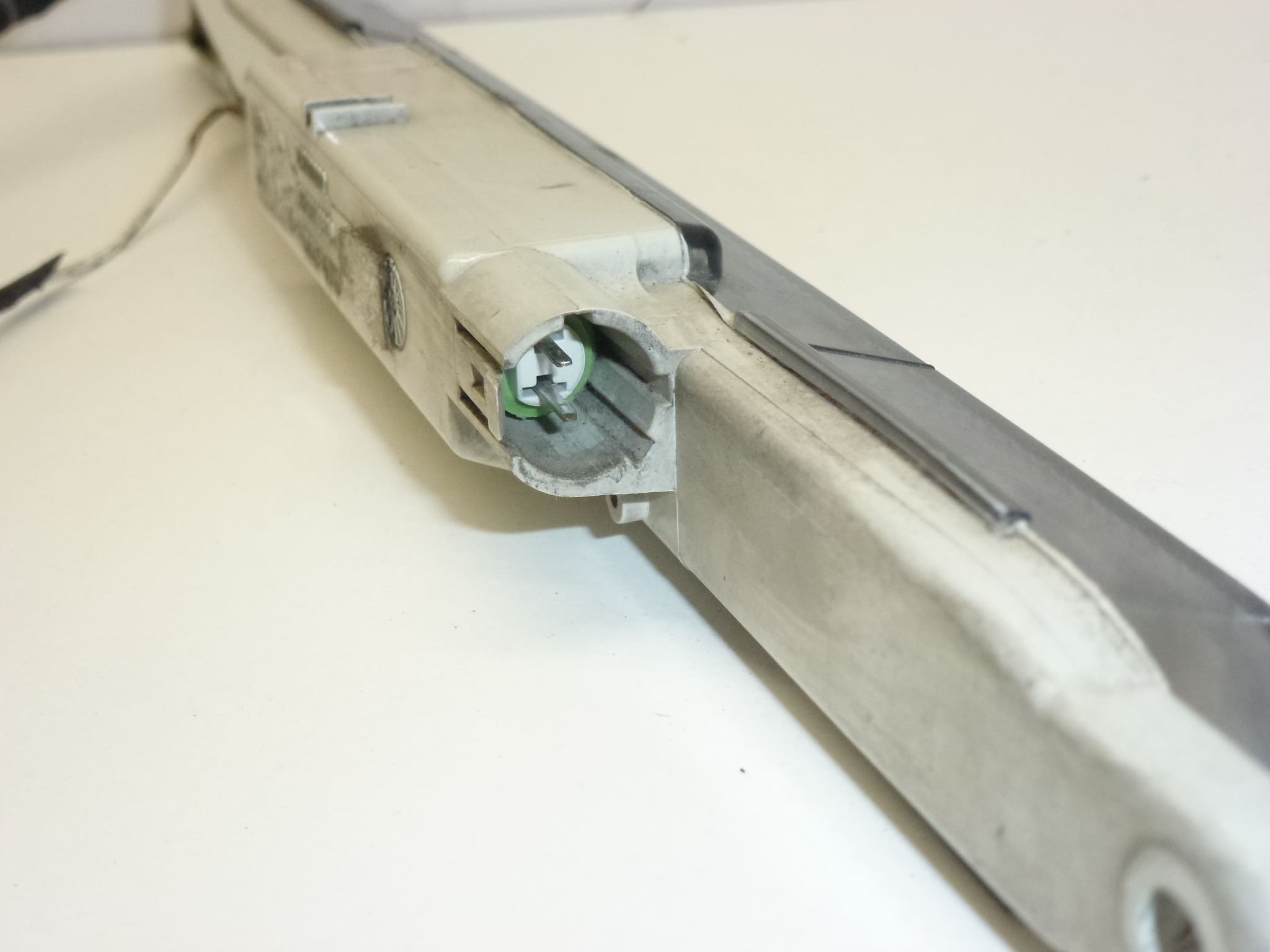 Terceira luz de freio Peugeot 406 Estate 962300938 6350H4