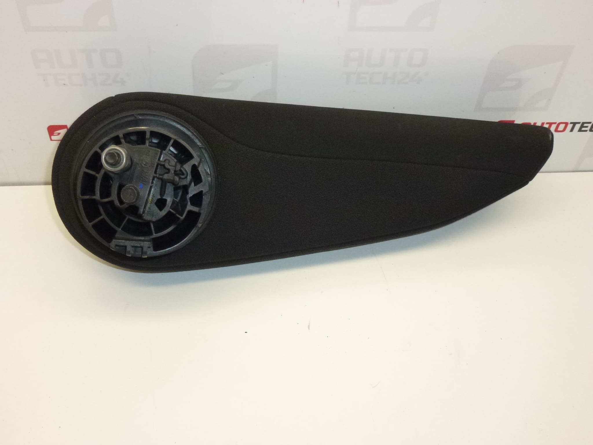 Apoio de braço direito Citroën Peugeot 8831C7