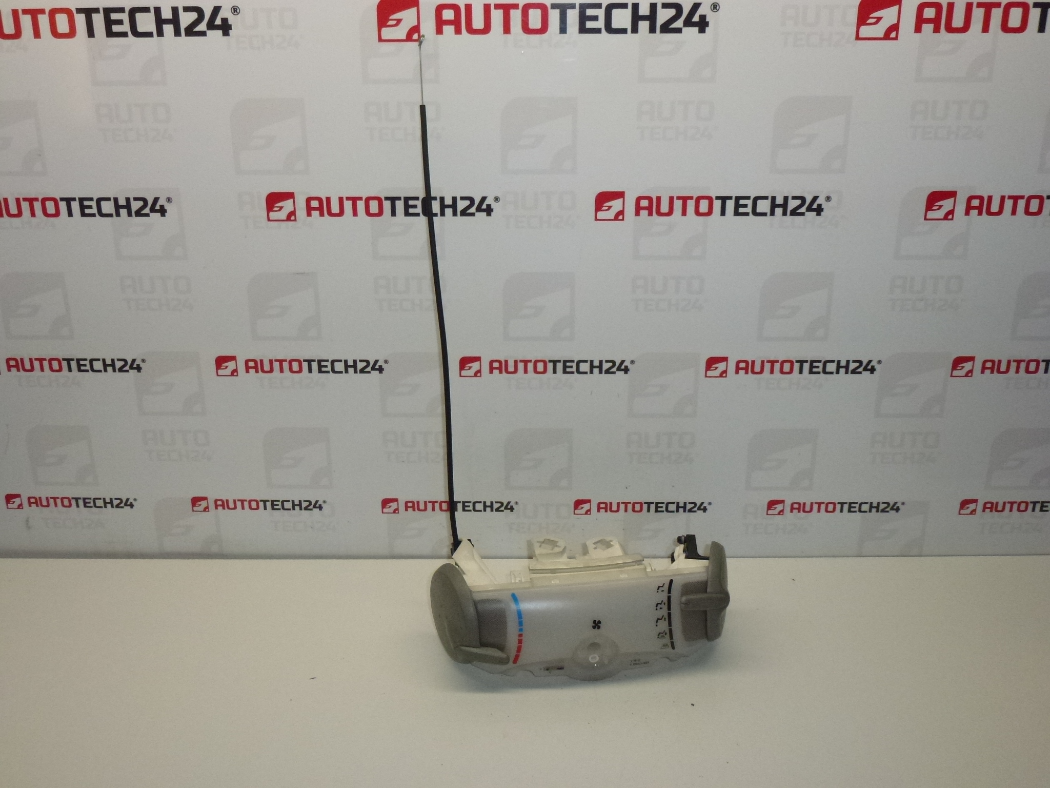 Controle do aquecedor Citroën C1 Peugeot 107 55900-0H010 6452P5 6451SE