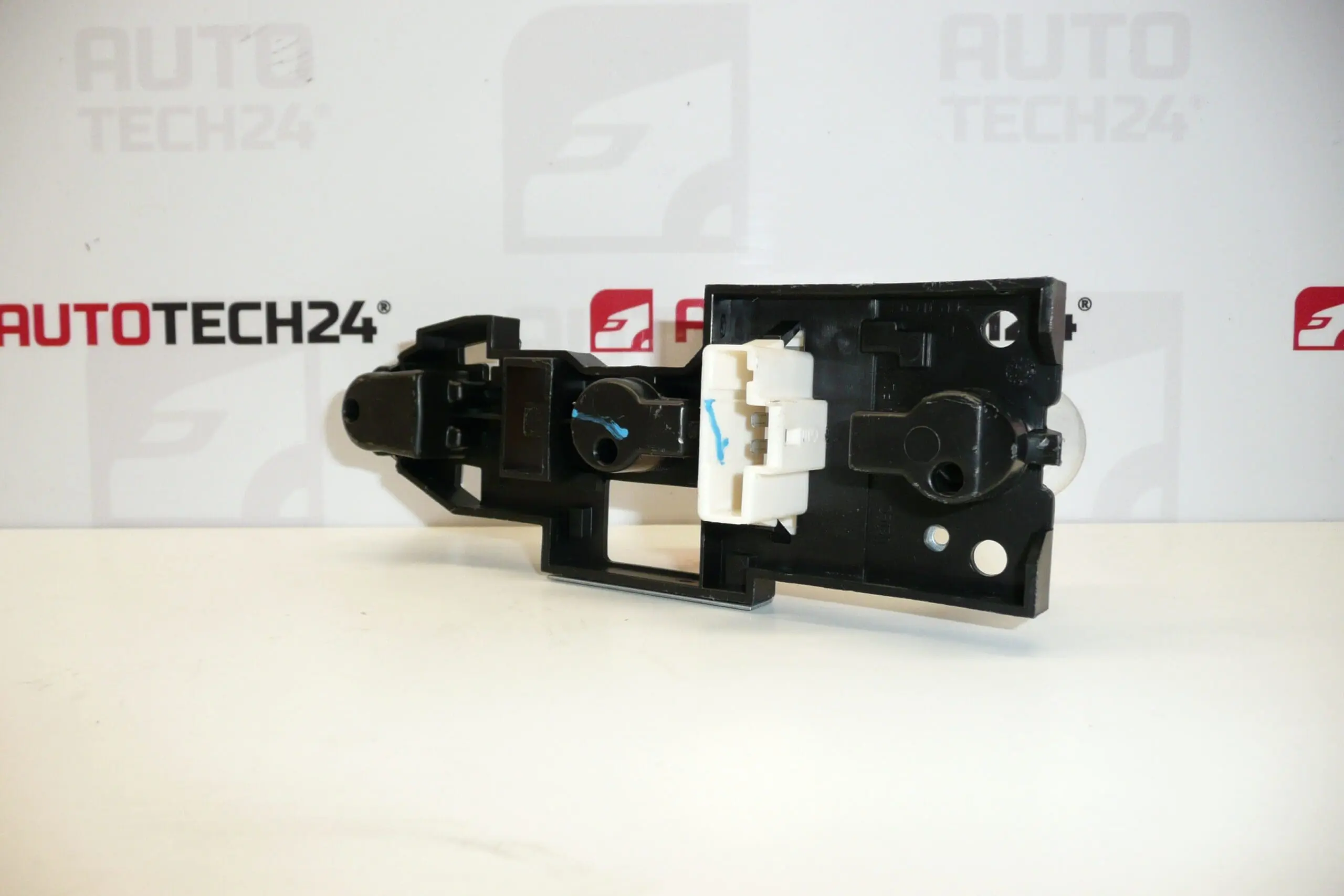 Base da Lâmpada Traseira Citroën C5 II 89032703 - Image 2