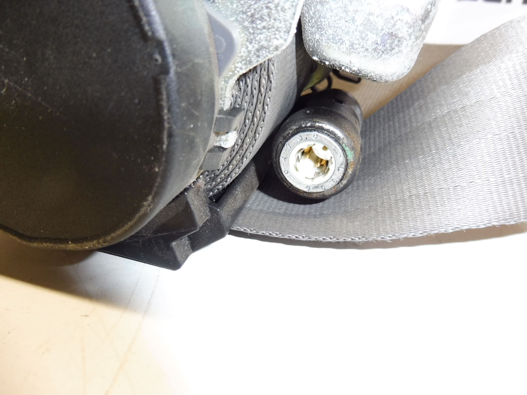 Cinto de Segurança Frontal Direito Citroën Xsara Picasso 96314386GW 8973LJ - Image 2