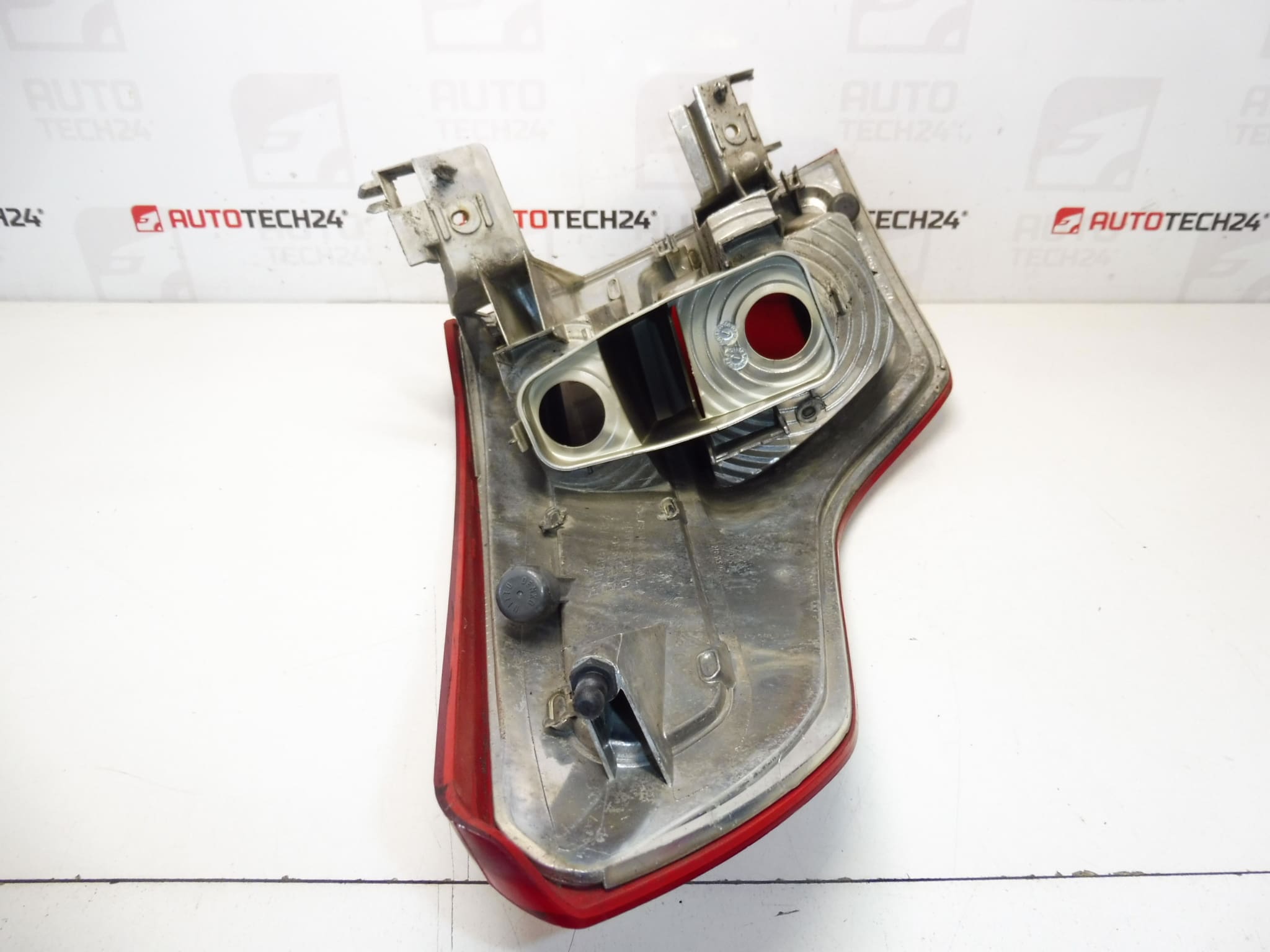 Luz Traseira Direita Para-lama Citroën C4 Picasso 9653547480 6351CA - Image 2