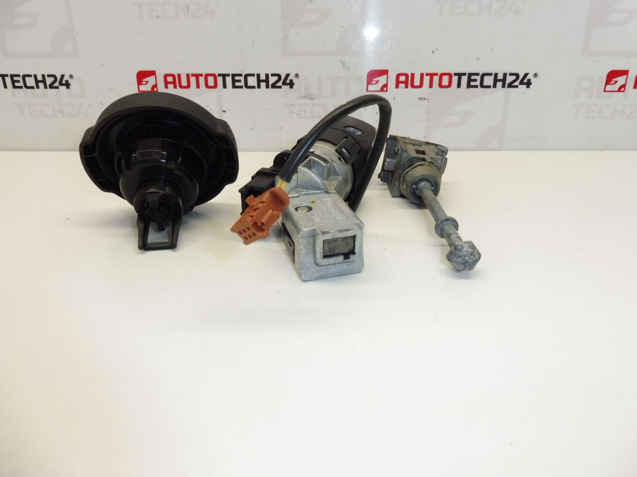 Conjunto De Fechaduras E 1 Chave Citroën Peugeot 4162KF 1609233980 1606423680 - Image 2