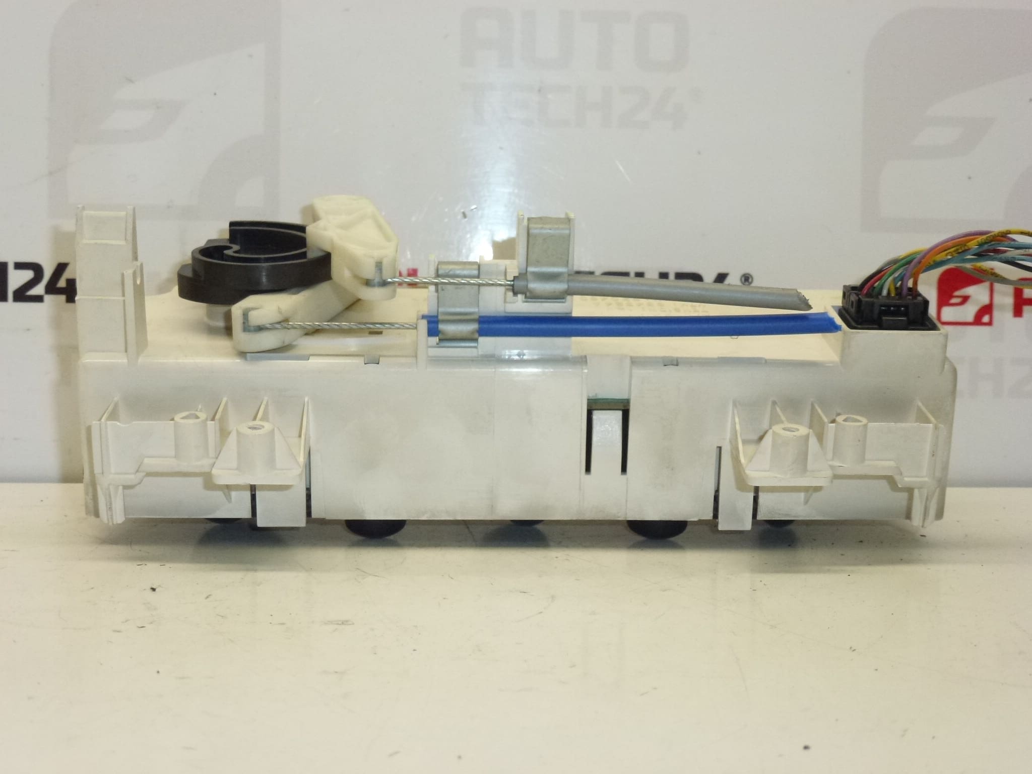 Controle de Aquecimento e Ar Condicionado Citroën Xsara 920460 6451CN - Image 2