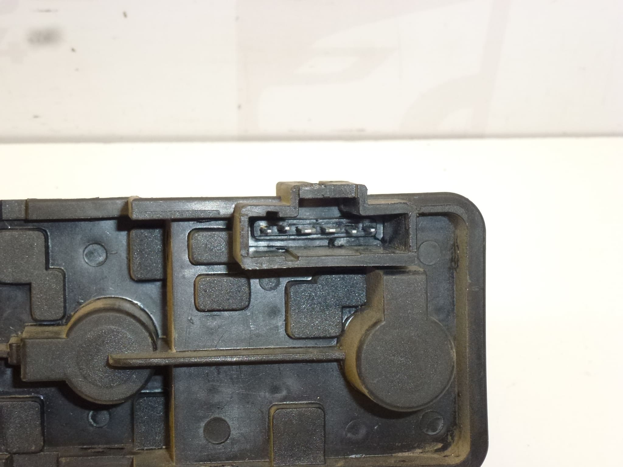 Base da Lâmpada Traseira Direita Citroën Xsara Picasso 6351N0 6351T2 - Image 2