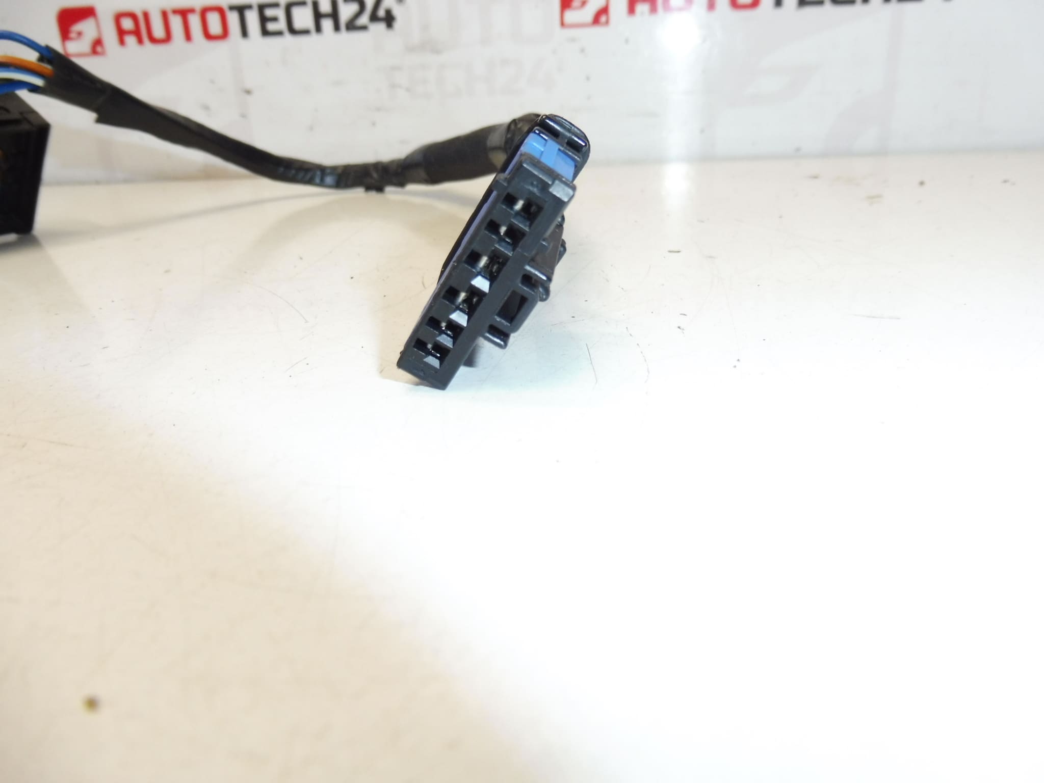 O Controle do Assento Citroën Peugeot 944931700ZL 6554H9 - Image 2