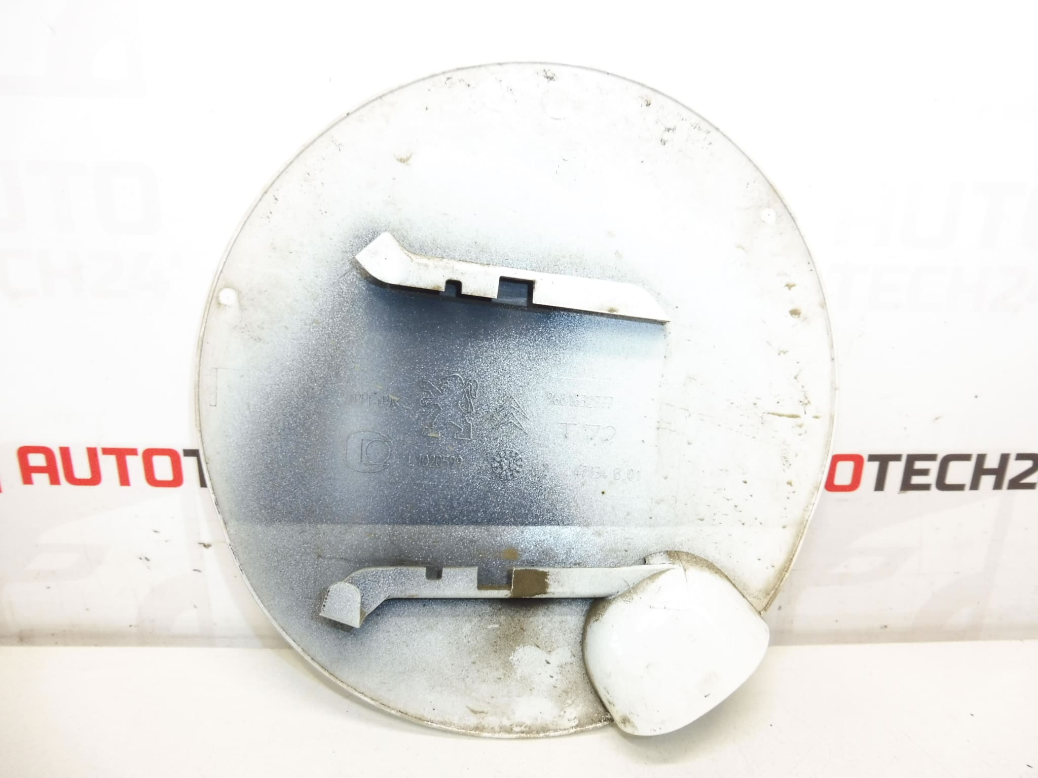 Tampa do Tanque EWPB Peugeot 308 9681632777 1517G5 - Image 2