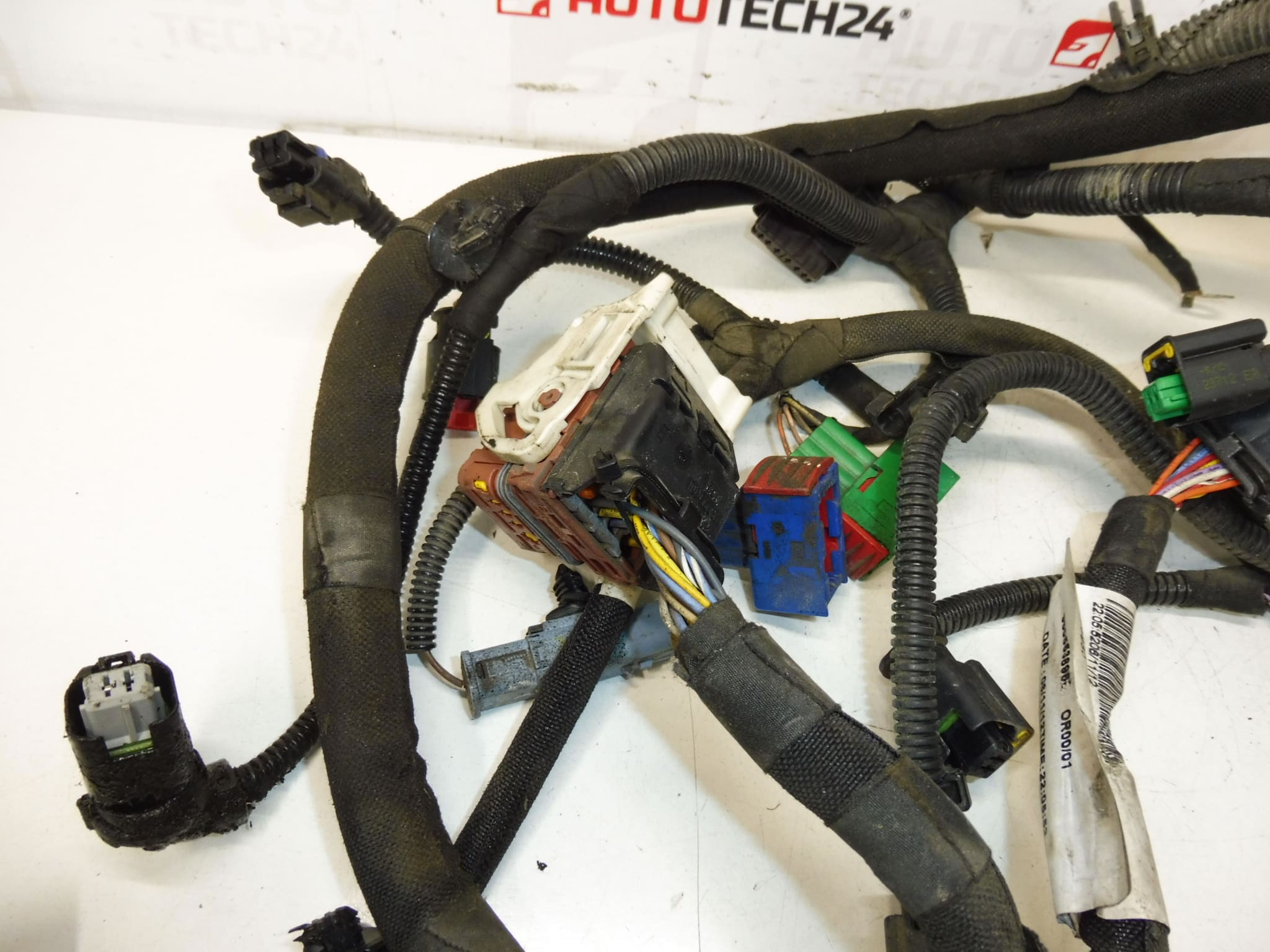 Conjunto de Chicotes do Motor Citroën C-Elysée Peugeot 301 1.6 16V 9676386280 9805538980 - Image 2