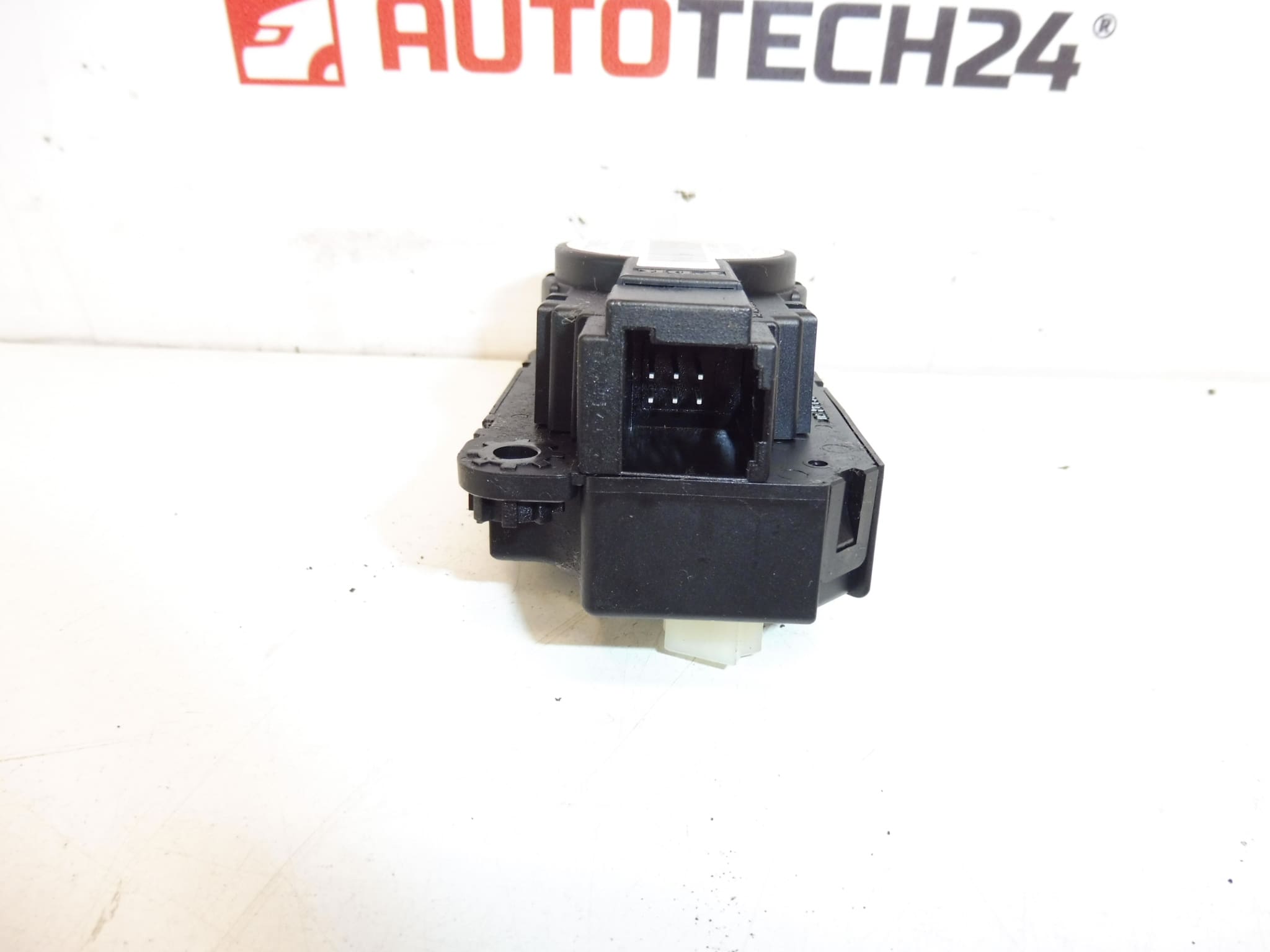 Servomotor Valeo Para Aquecedor Citroën Peugeot N101980G/E - Image 2